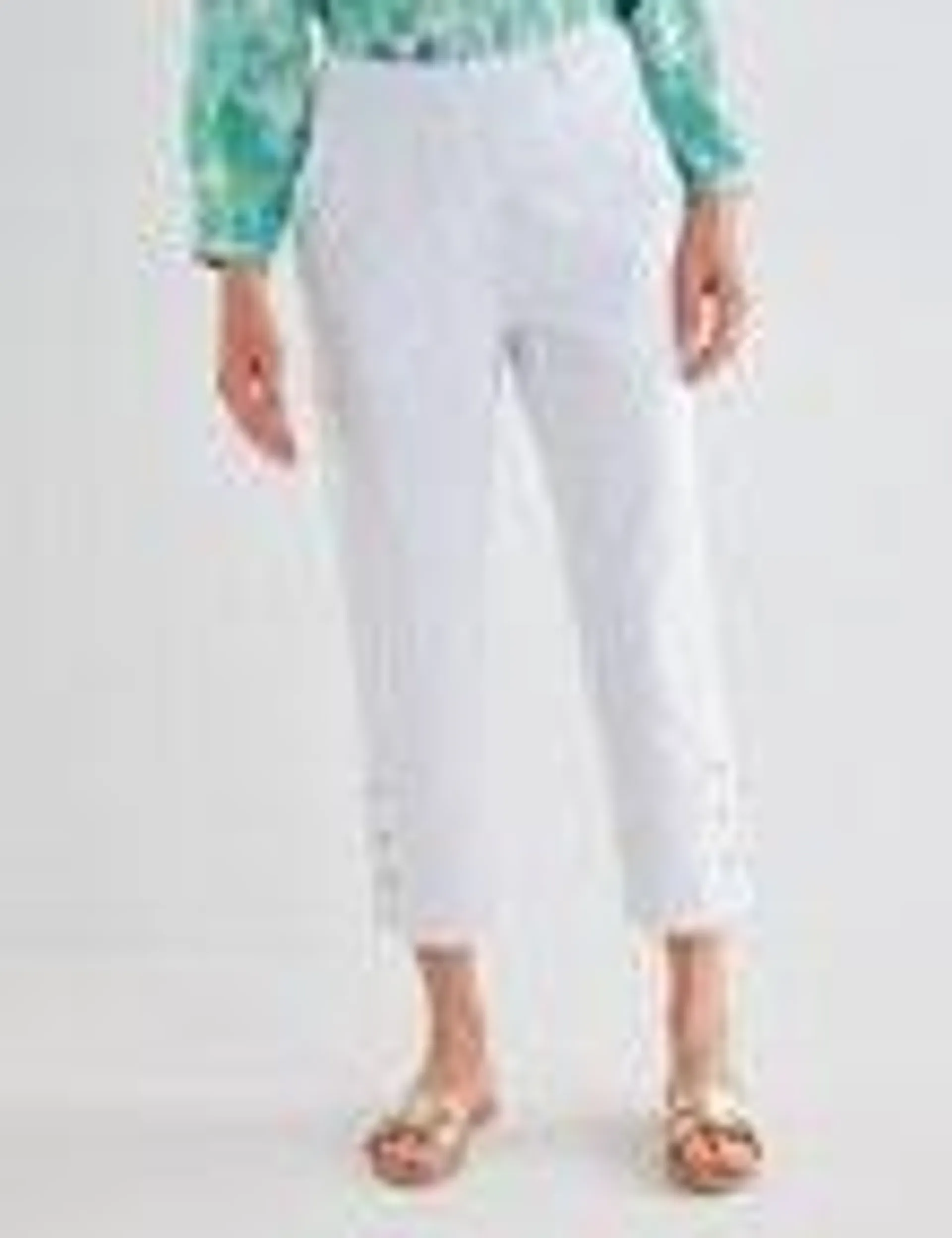 Ella J Pull-On Button Crop Pants, White