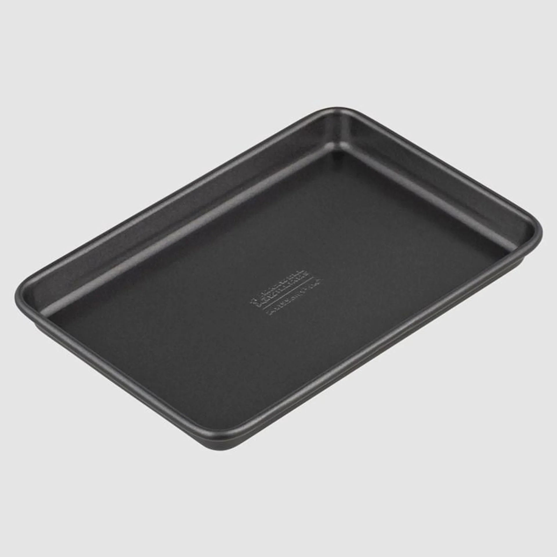 Maxwell & Williams Baking Tray 24x15cm LR0047