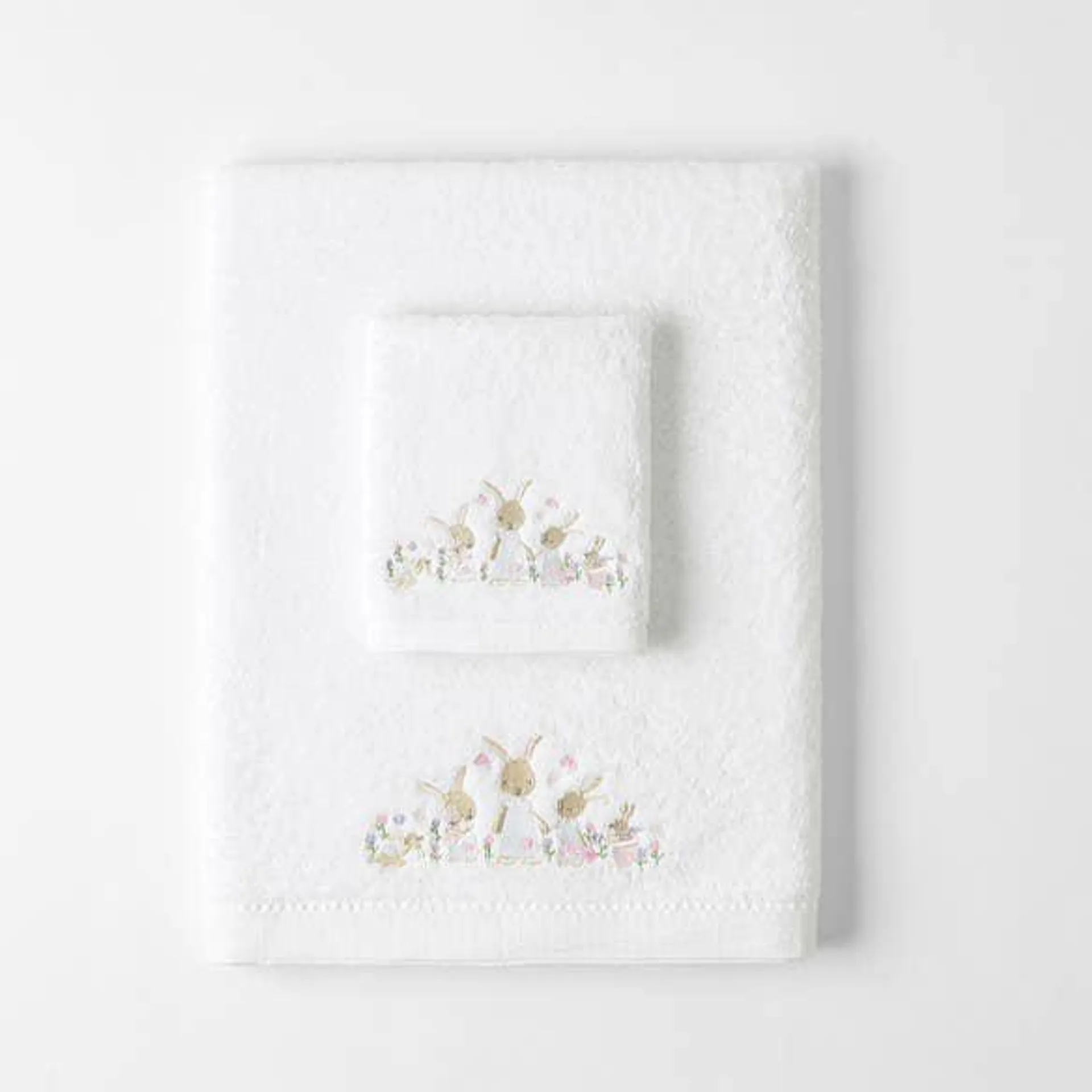 Bunny Flowers Towel And Washer Set