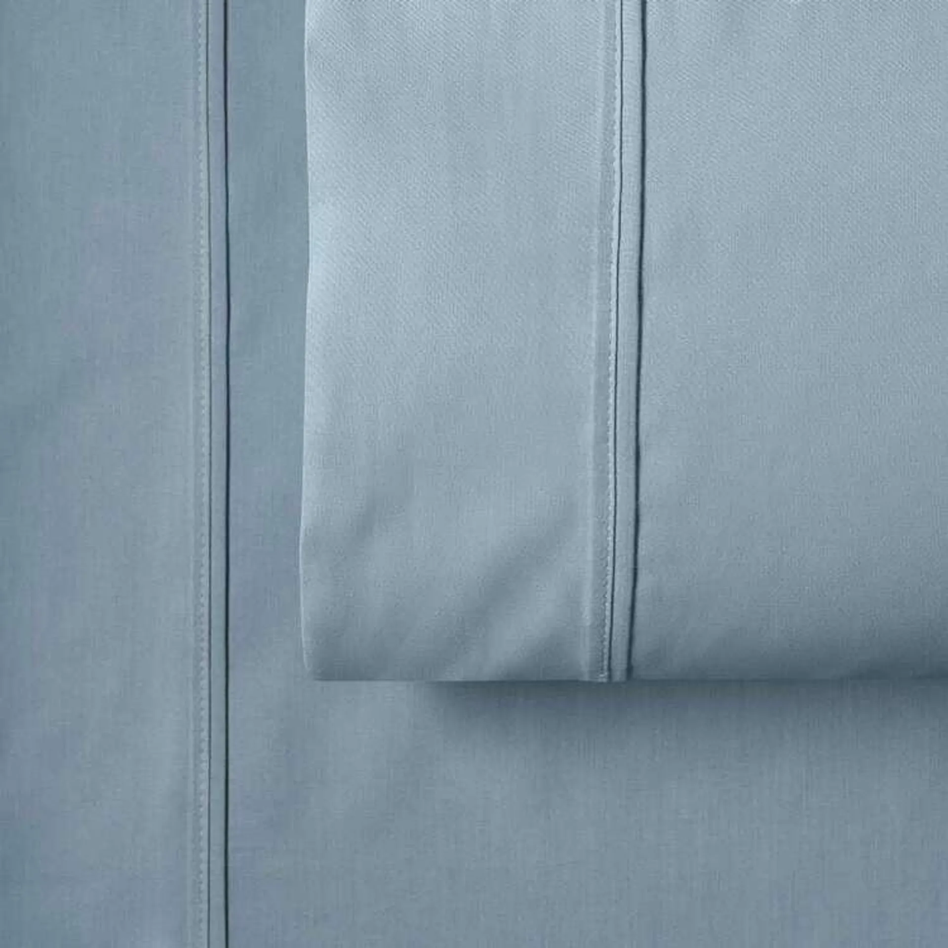 Eminence Luxury Collection 2000 Thread Count Sheet Set Blue