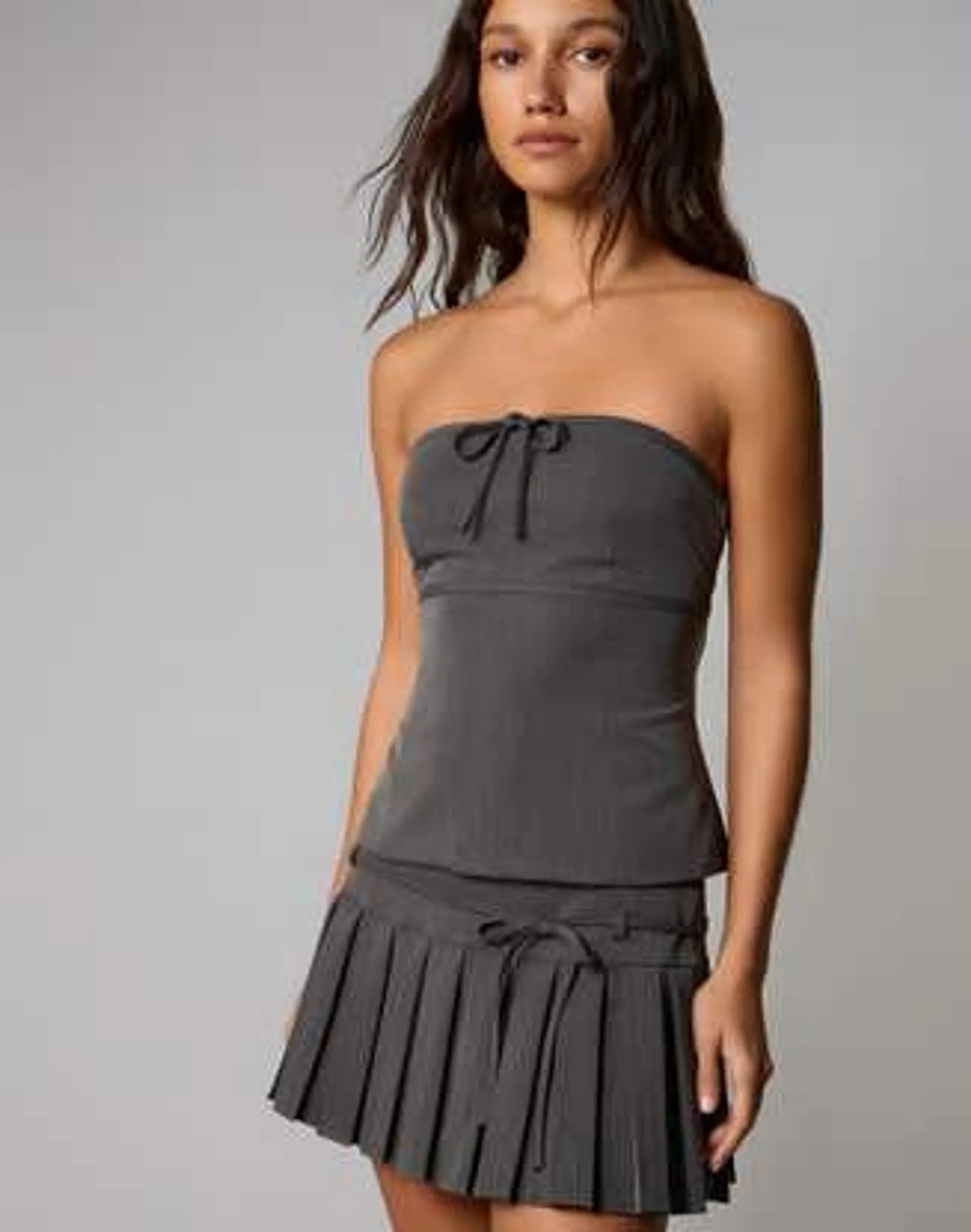 Bow Tailored Strapless Top