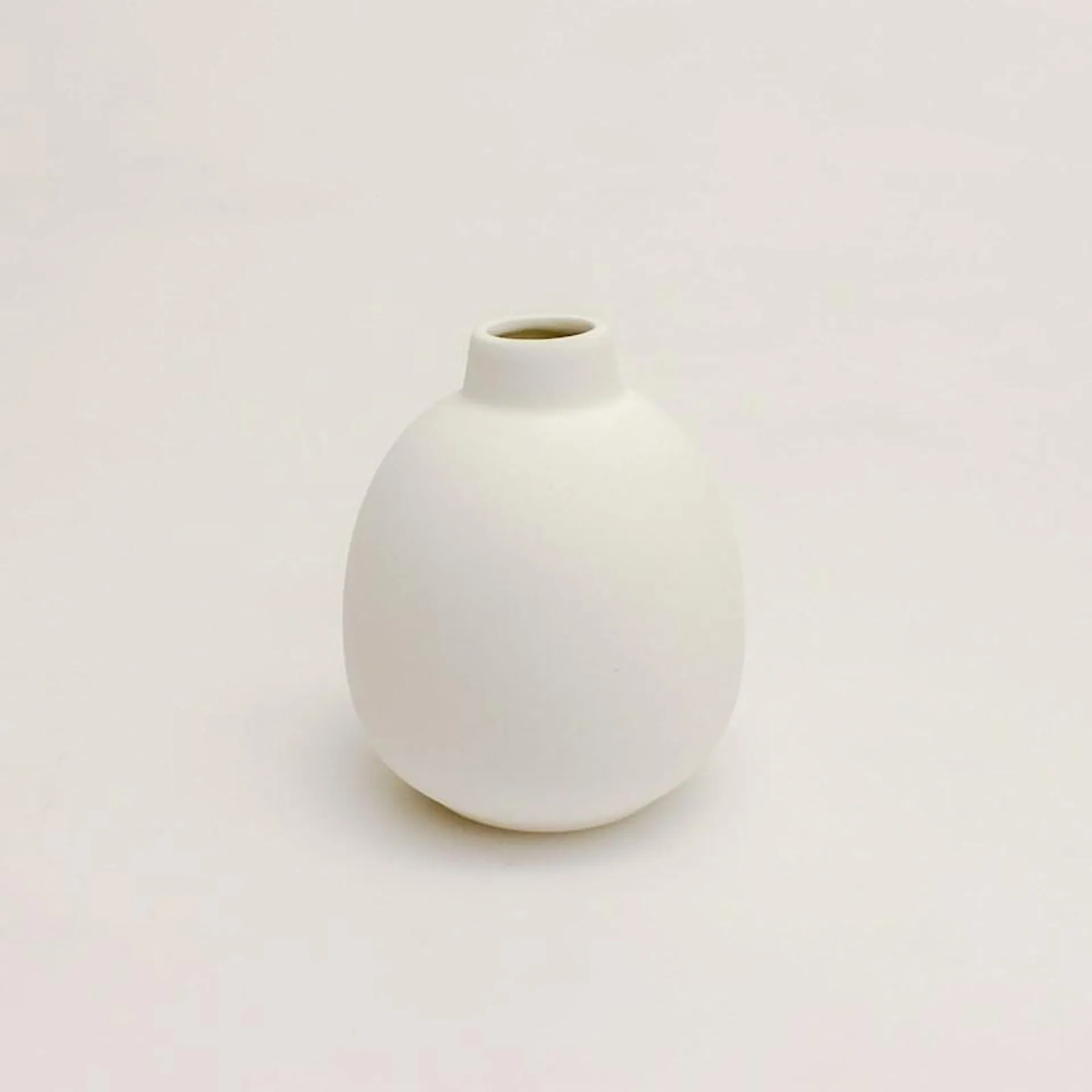 Ceramic Vase White 8.3x8.3x10cm