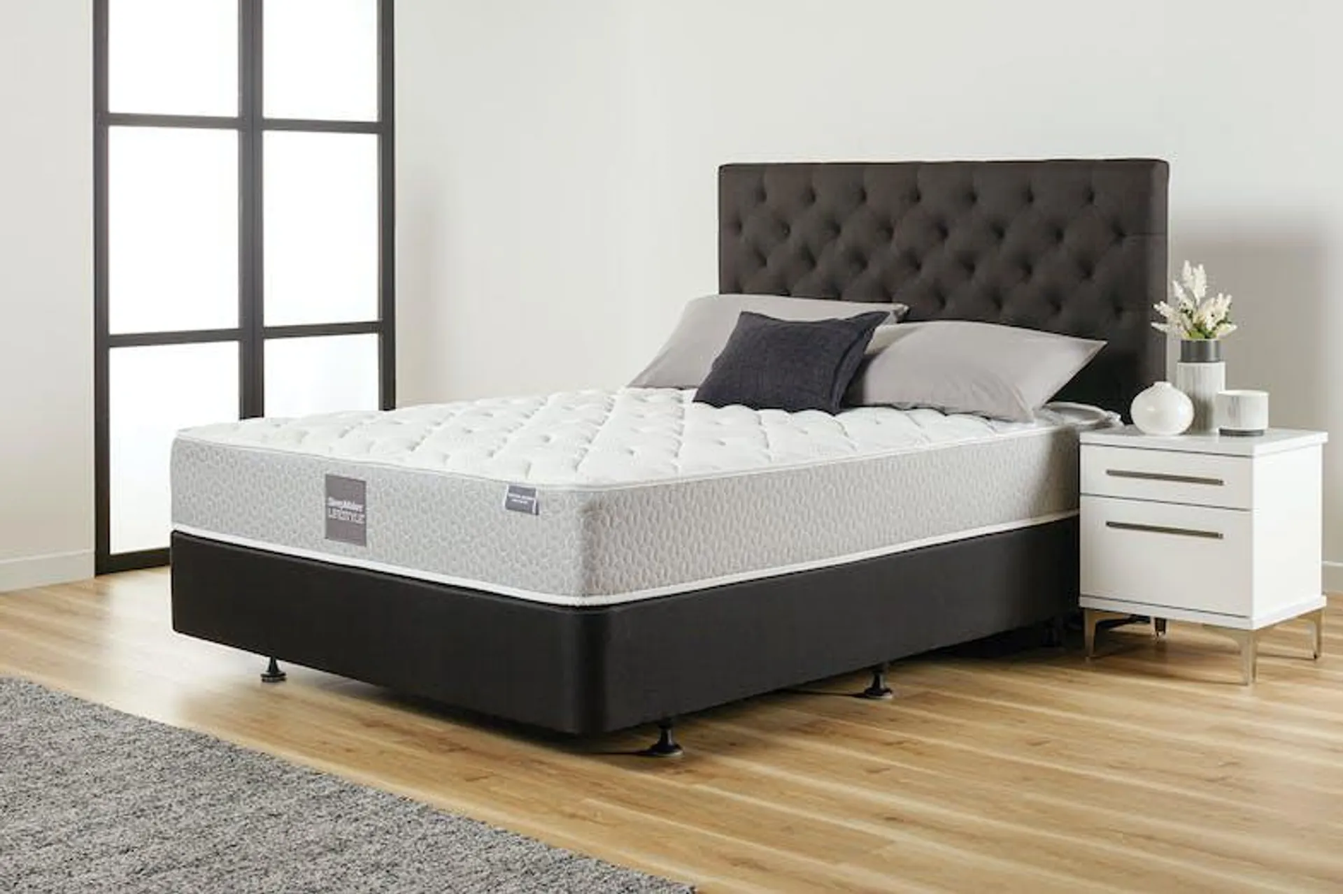 Posture Advance Firm Queen Mattress by SleepMaker