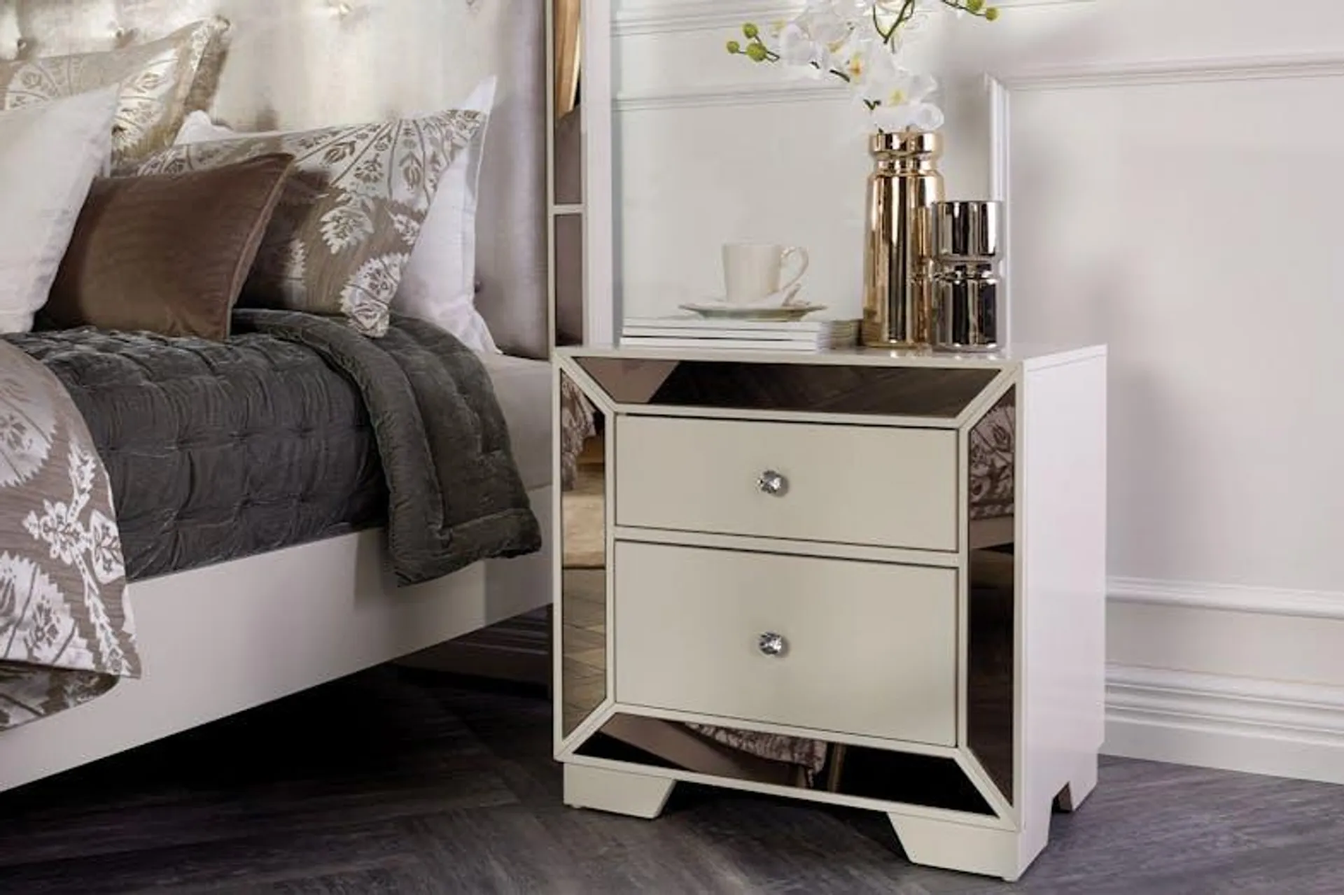 Juliette 2 Drawer Bedside Table