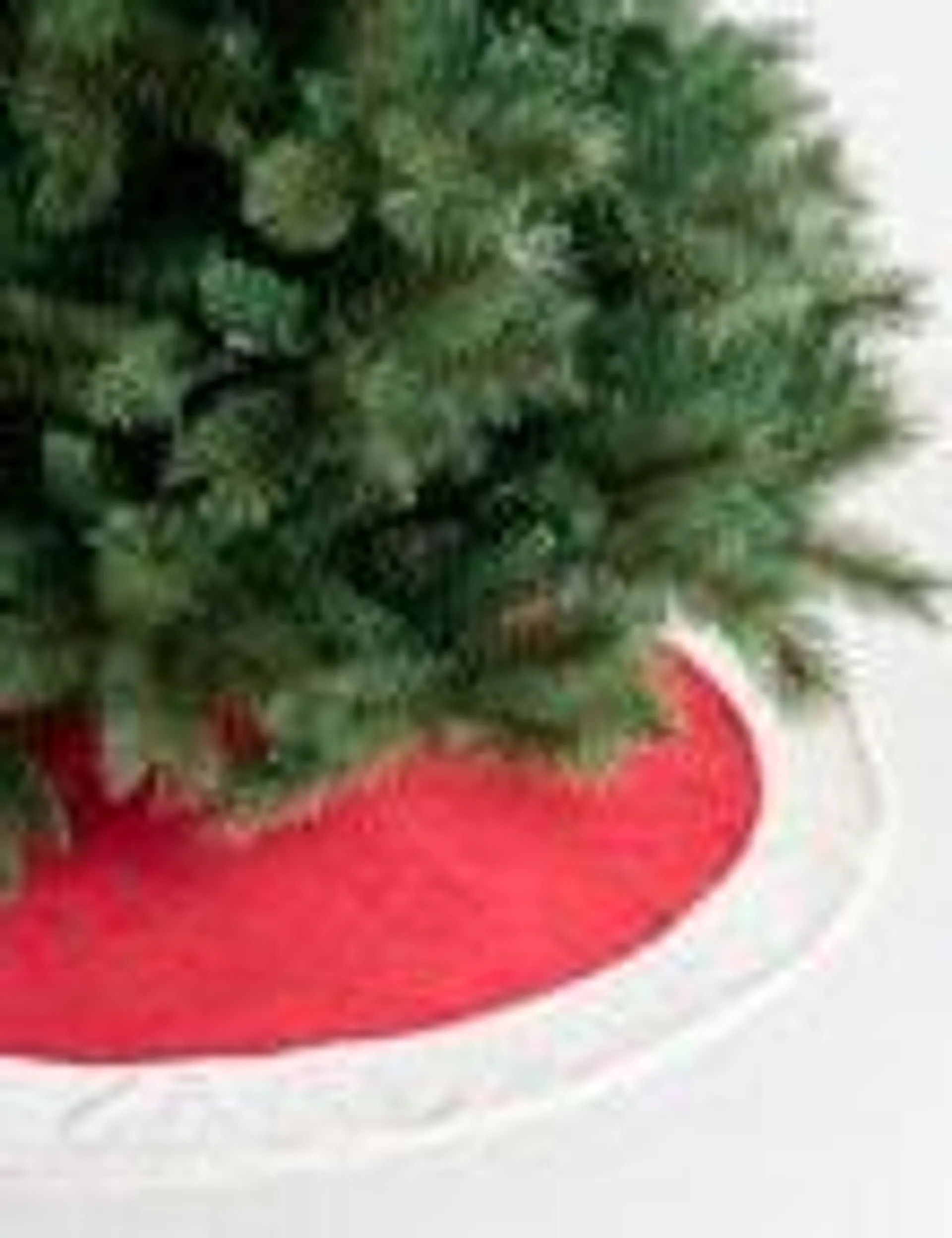 Christmas Shop Velvet Tree Skirt, Ruby