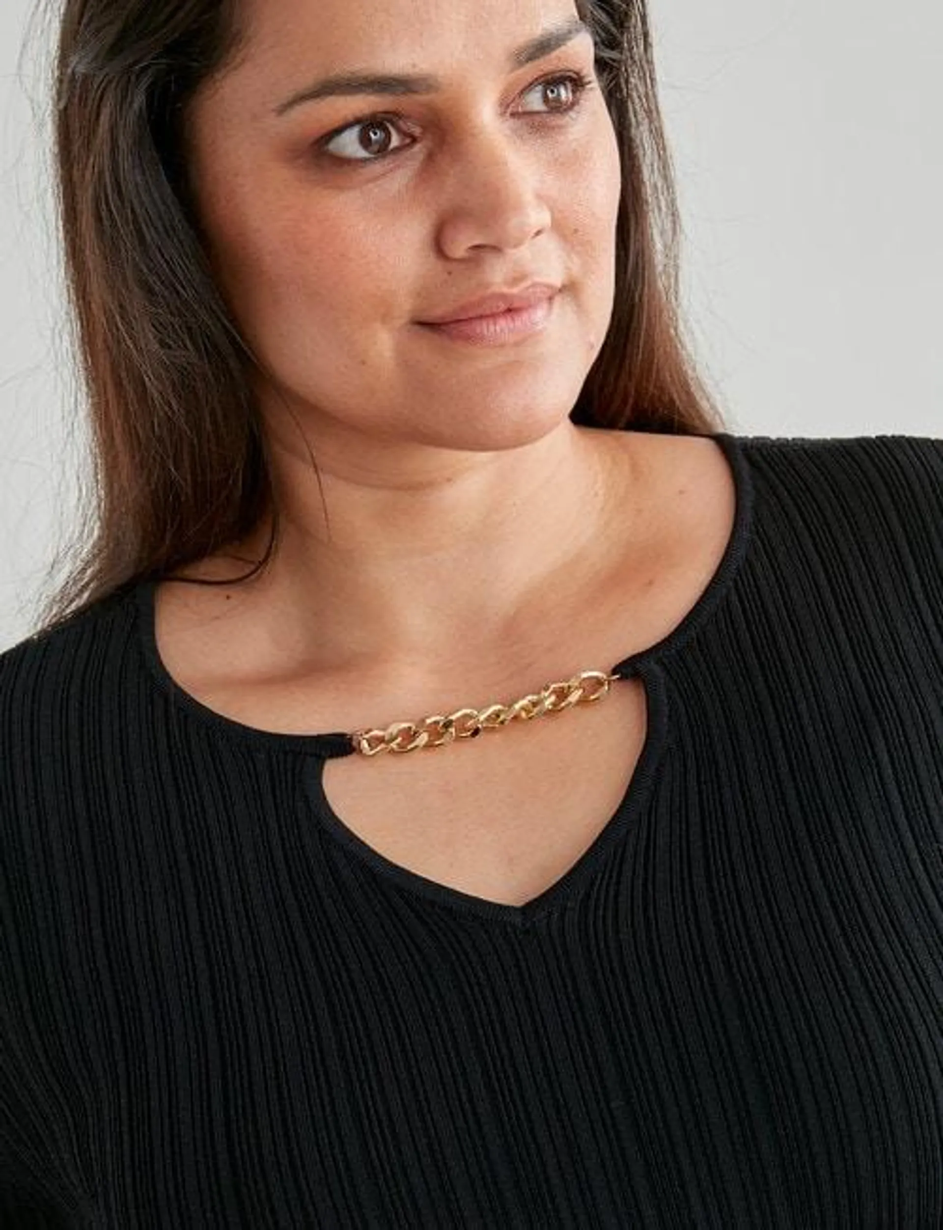 Studio Curve Rib Chain Jumper, Black