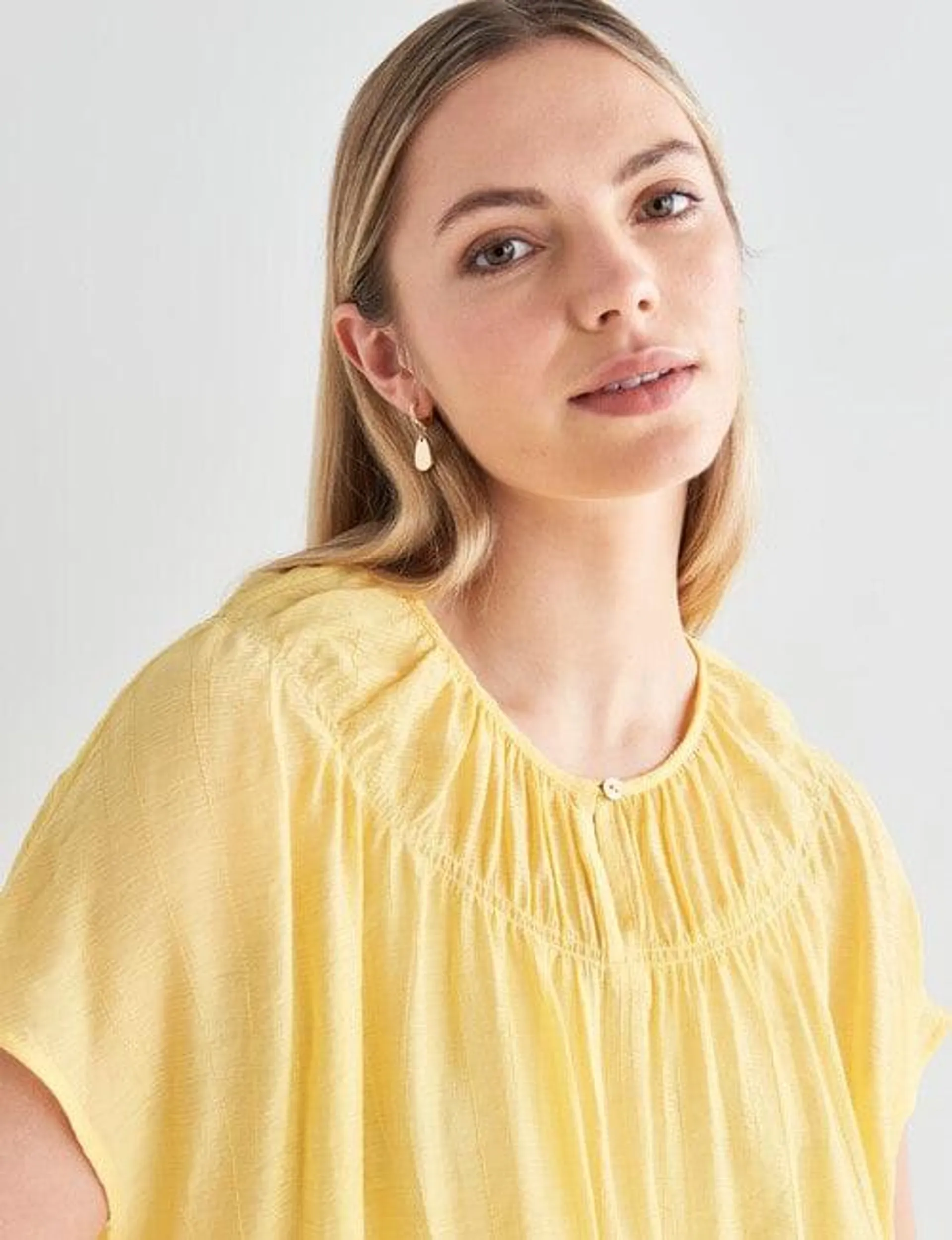 Mineral Flynn Ss Drawstring Top, Lemon Drop