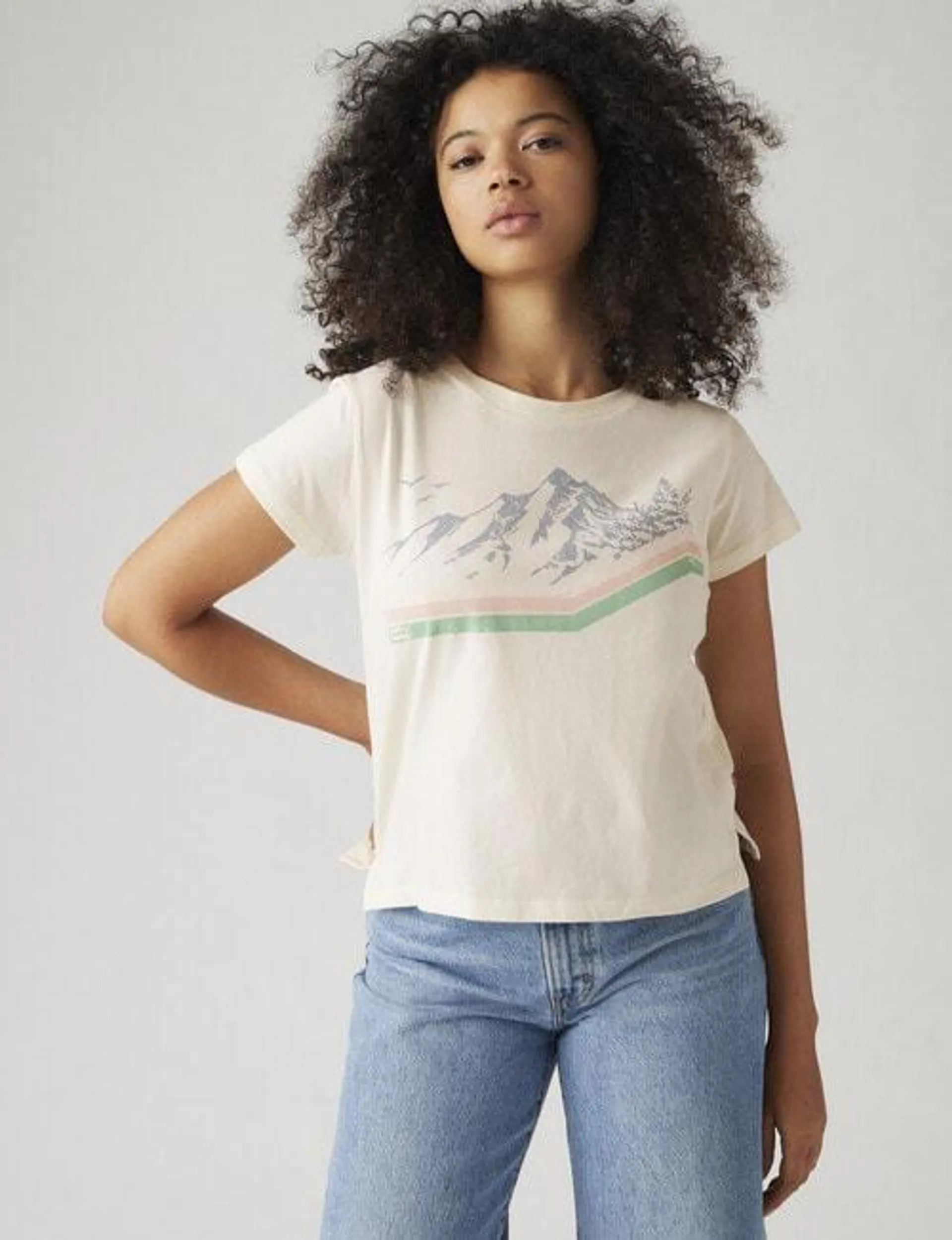 Levis Varsity Logo Boxy Tee, White Swan