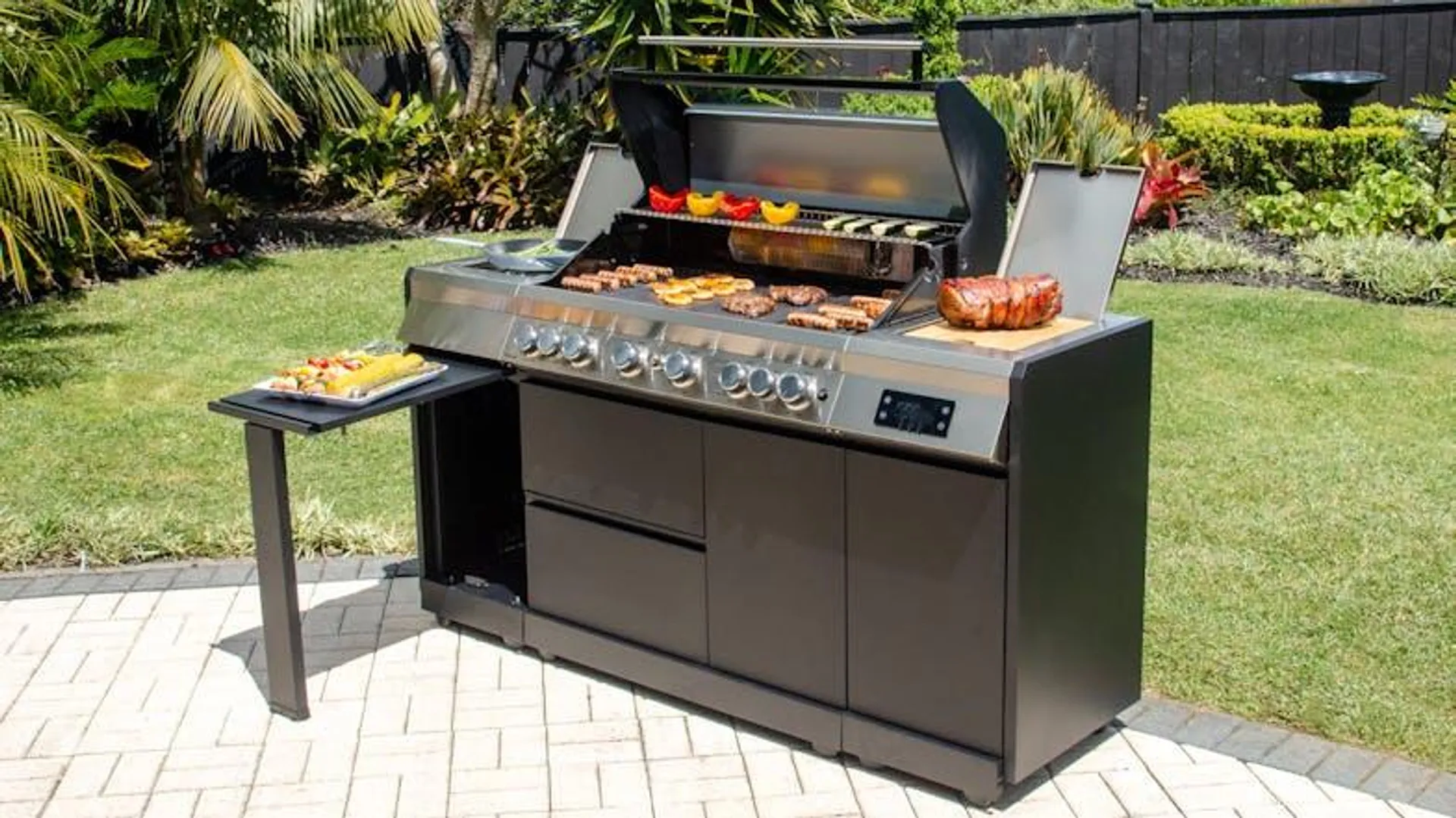 Grande 6 Burner BBQ