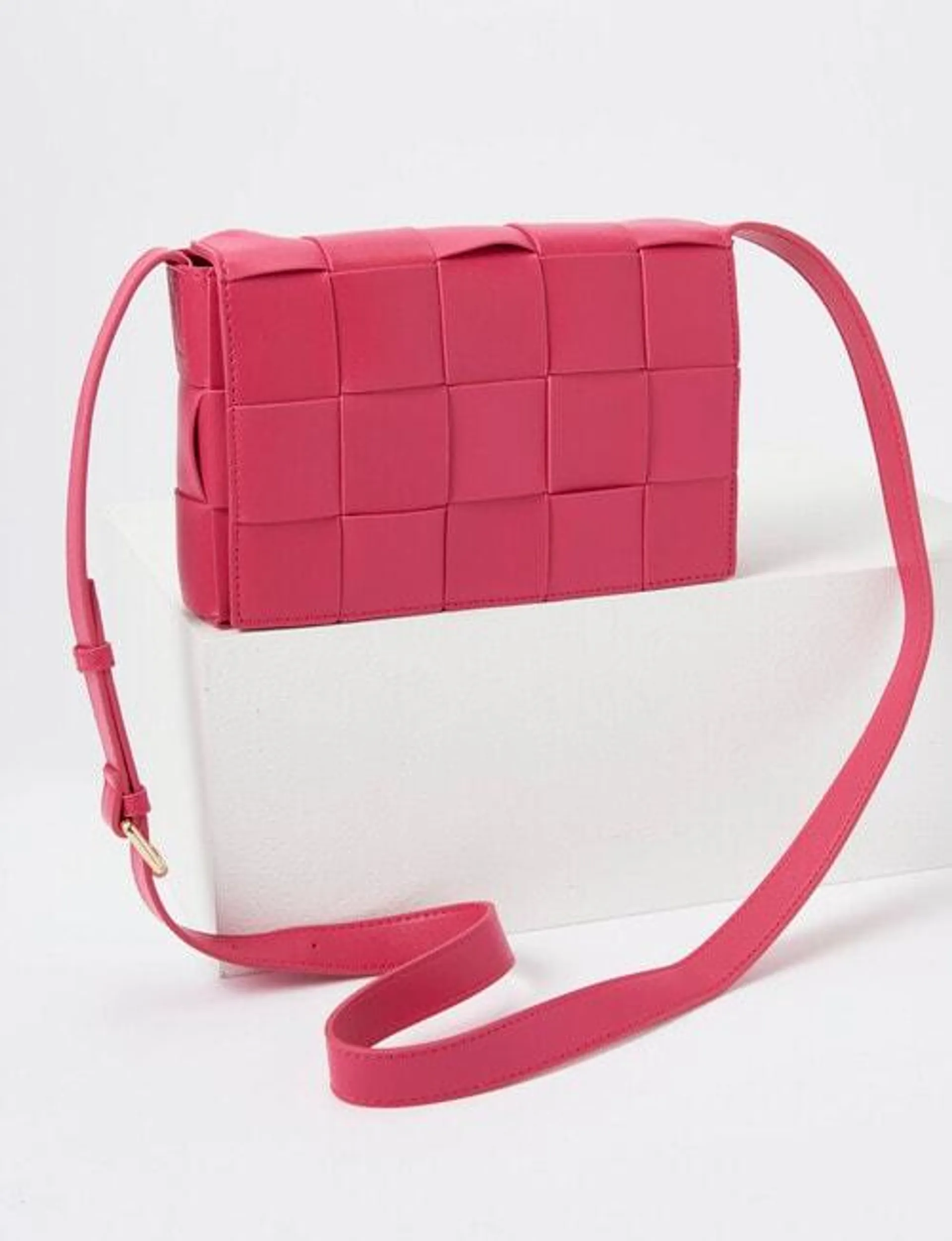 Whistle Accessories Ada Crossbody Bag, Bubblegum