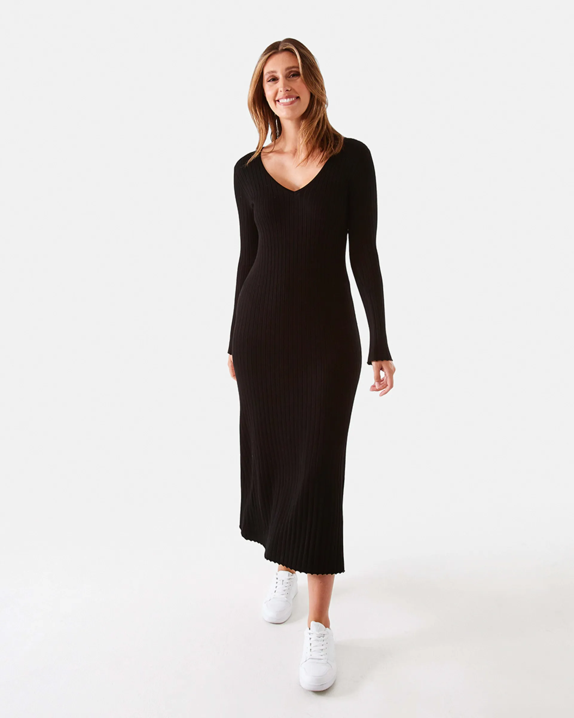 Long Sleeve V-Neck Ribbed Maxi Dress