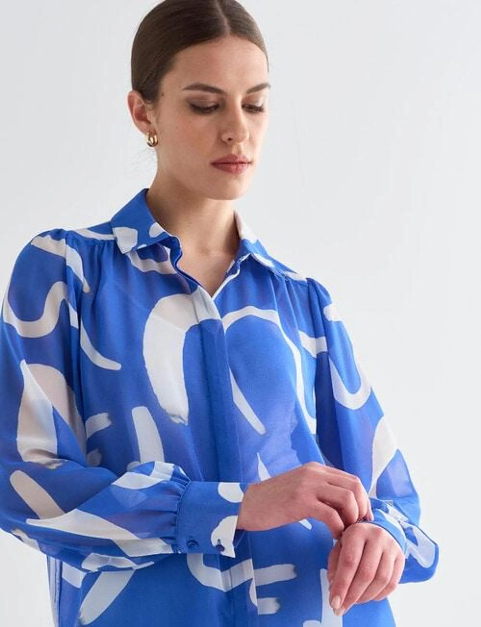 Whistle Printed Fashion Long Sleeve Blouse, Blue Abstract