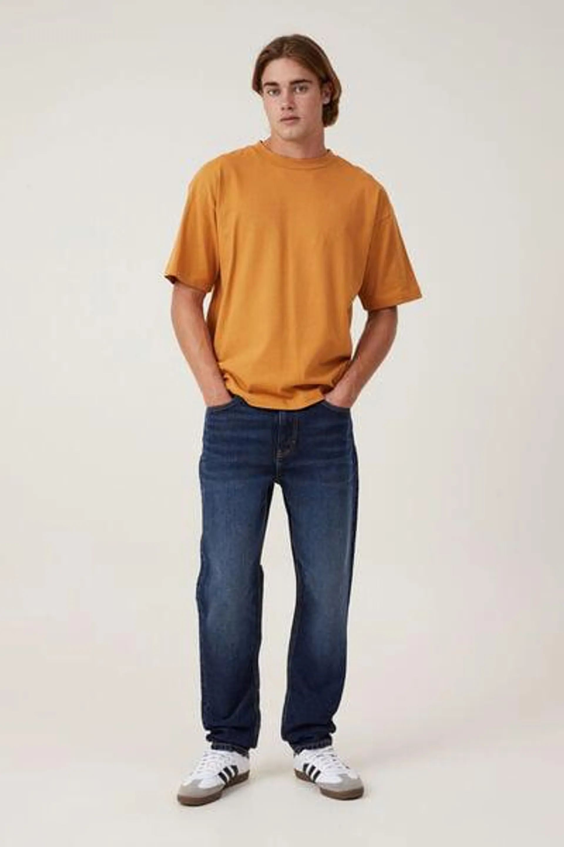 Relaxed Tapered Jean