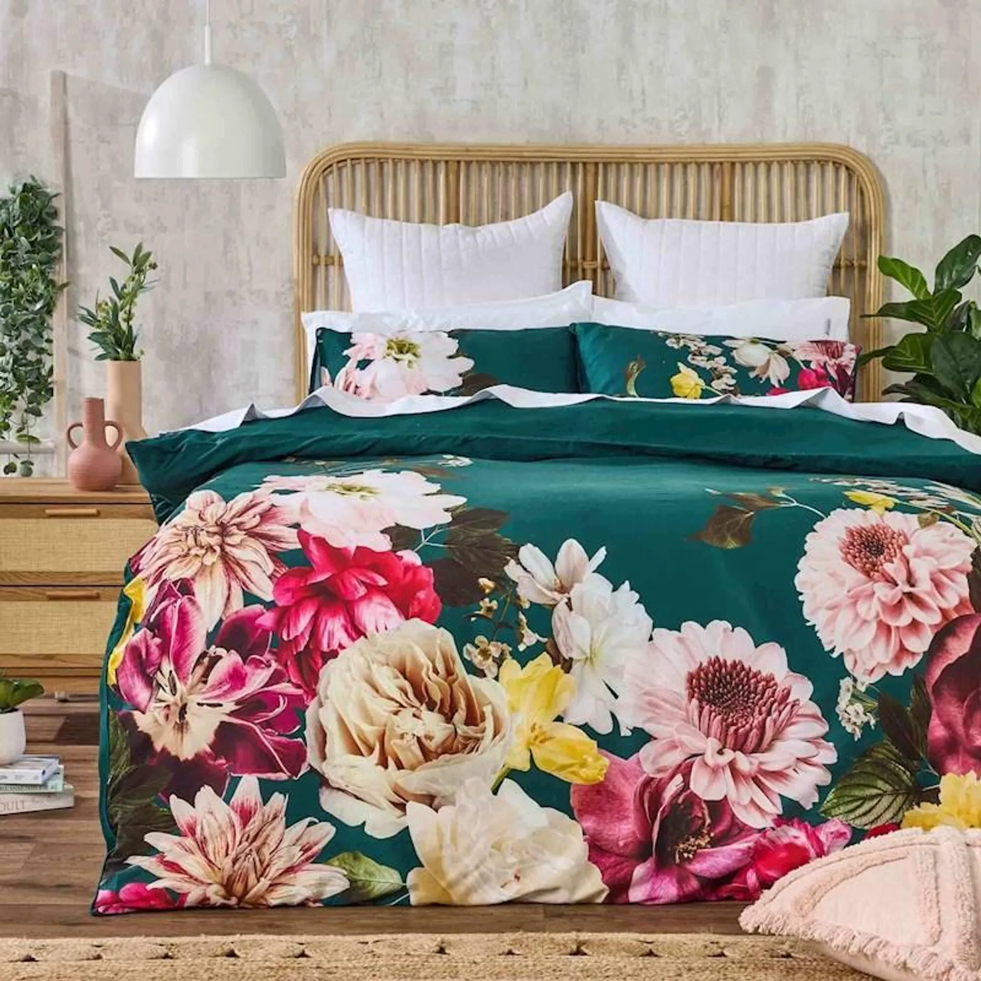 June & Jupiter Camila Duvet Cover Set