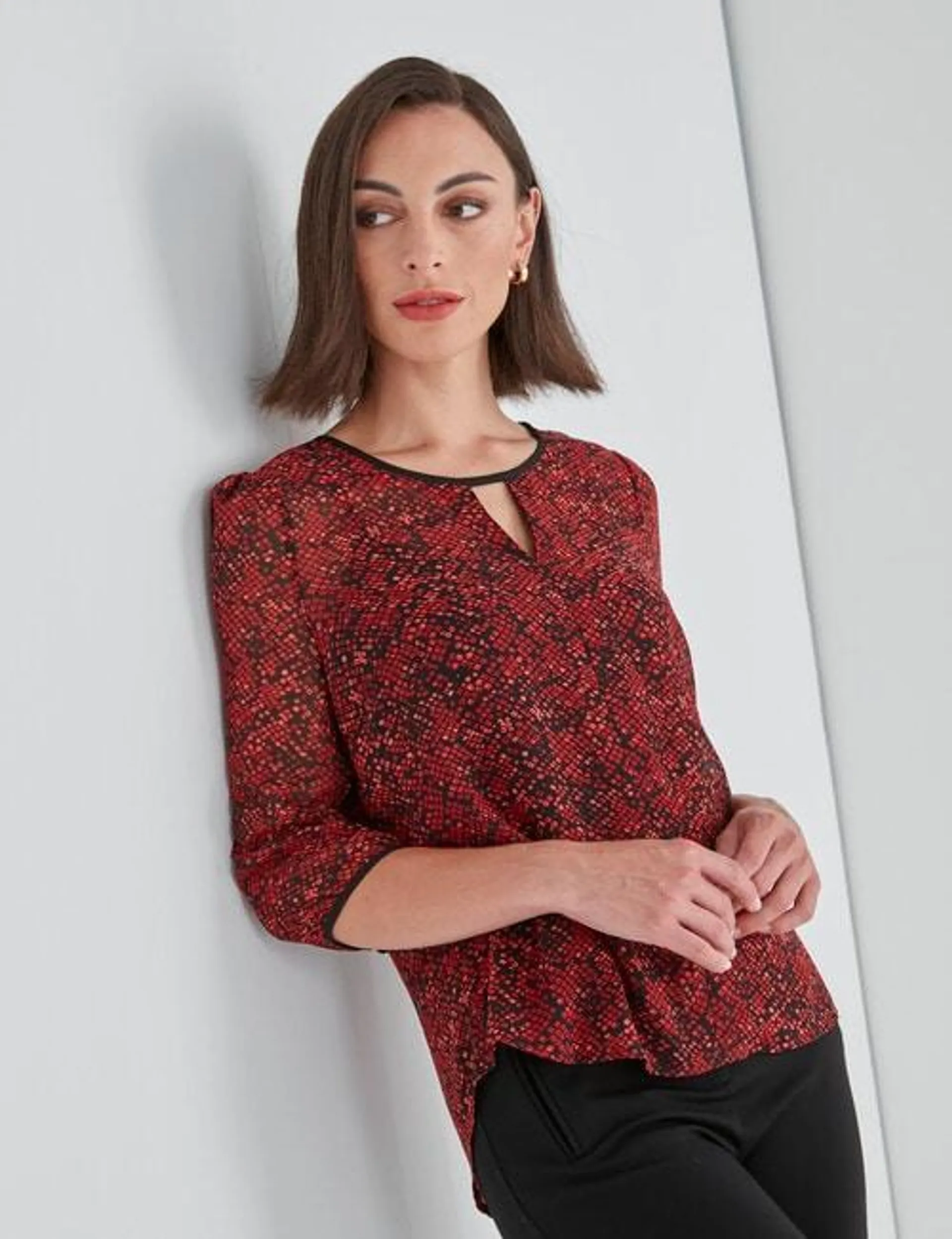 Oliver Black Three-Quarter Keyhole Top, Red Snake