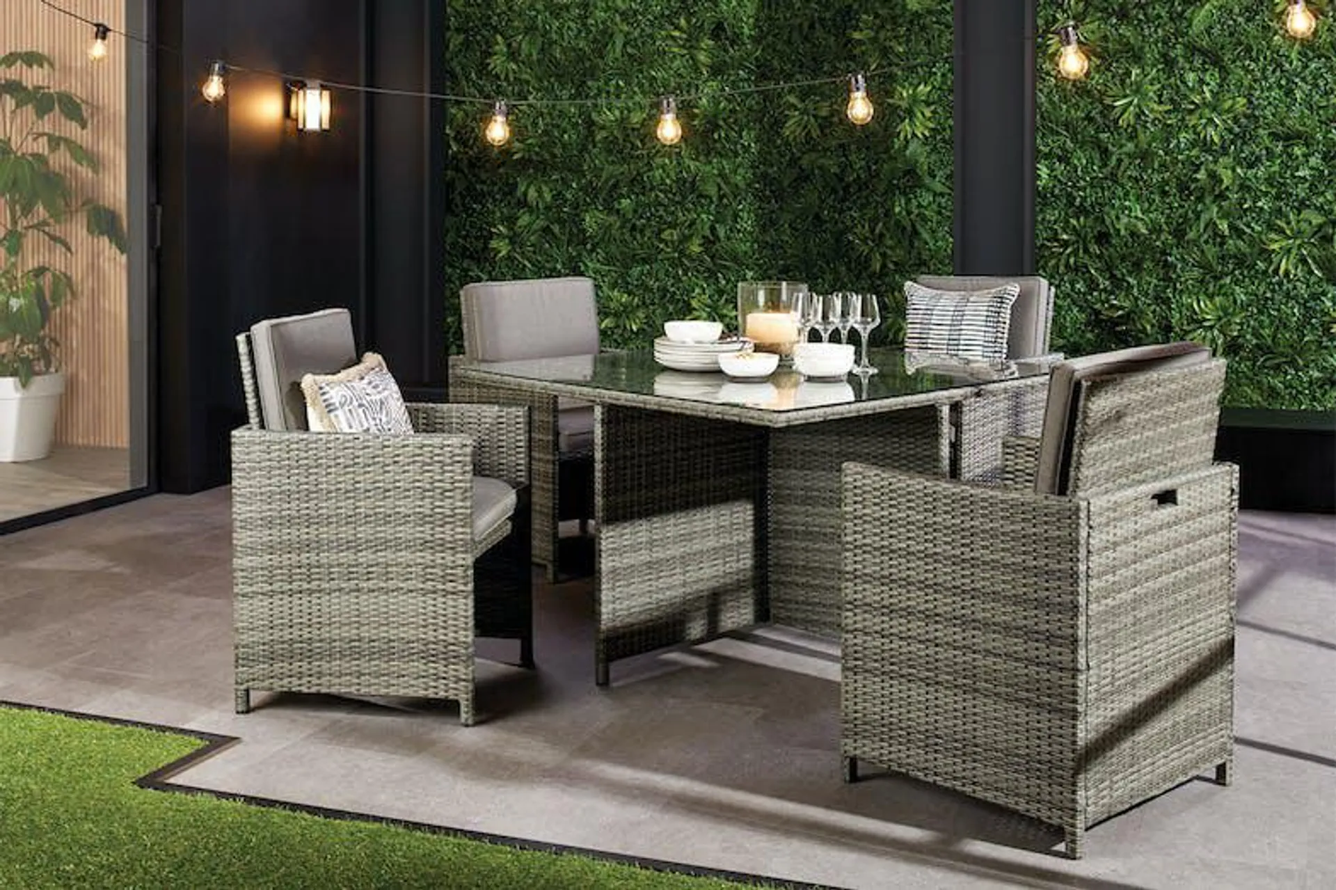 Aria 5 Piece Outdoor Dining Suite