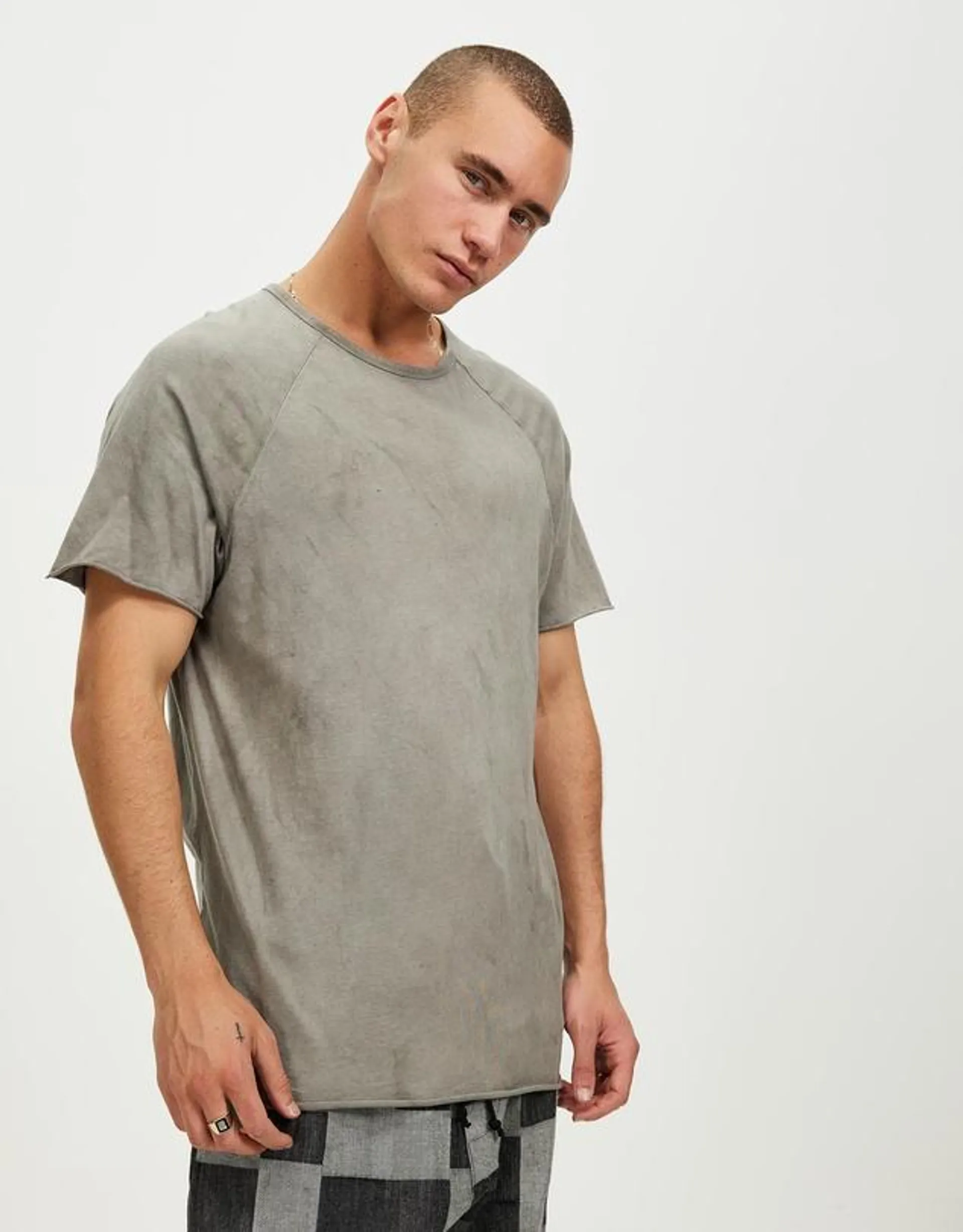 The Thorite Cotton Raglan T-Shirt