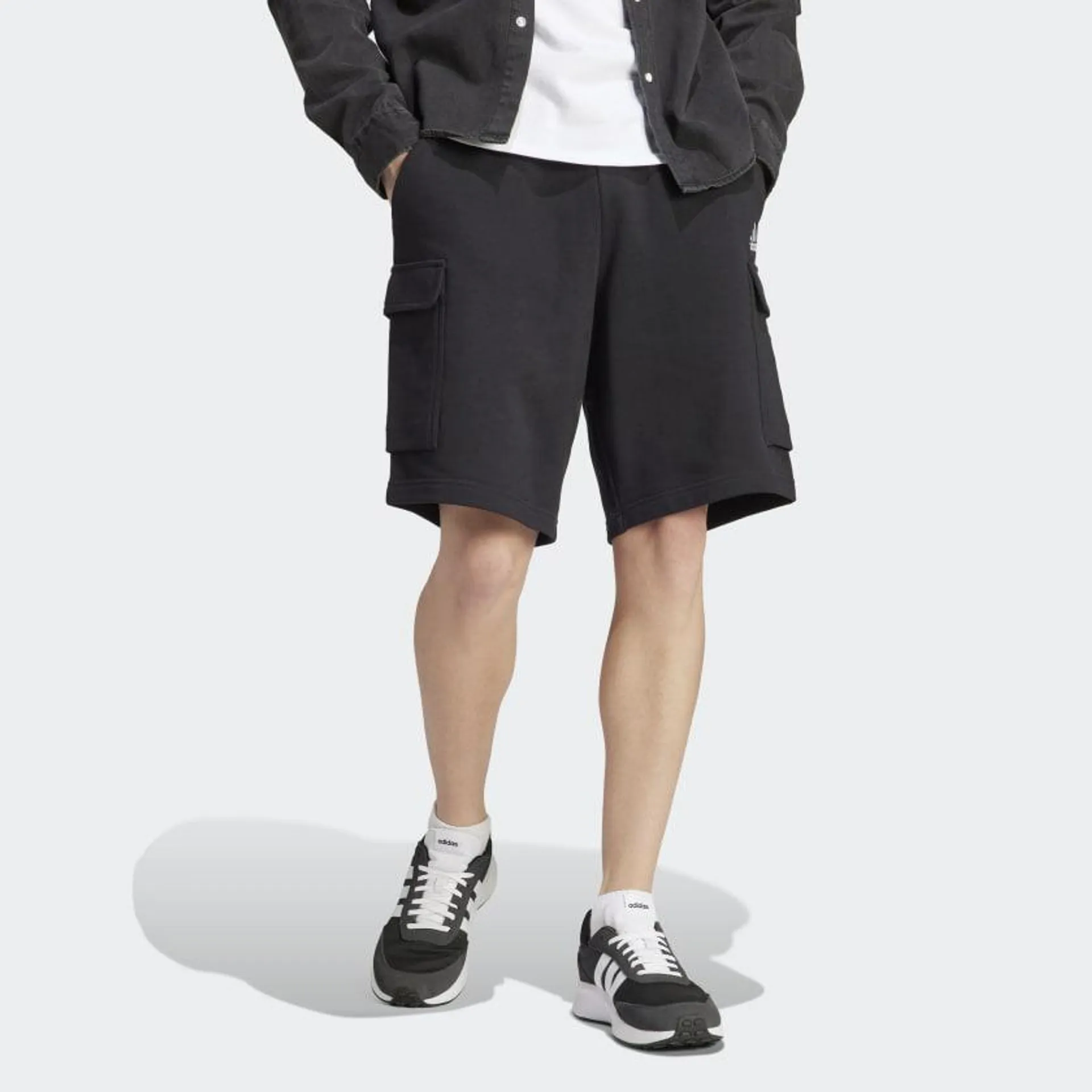 Shorts Cargo Essentials Tela French Terry