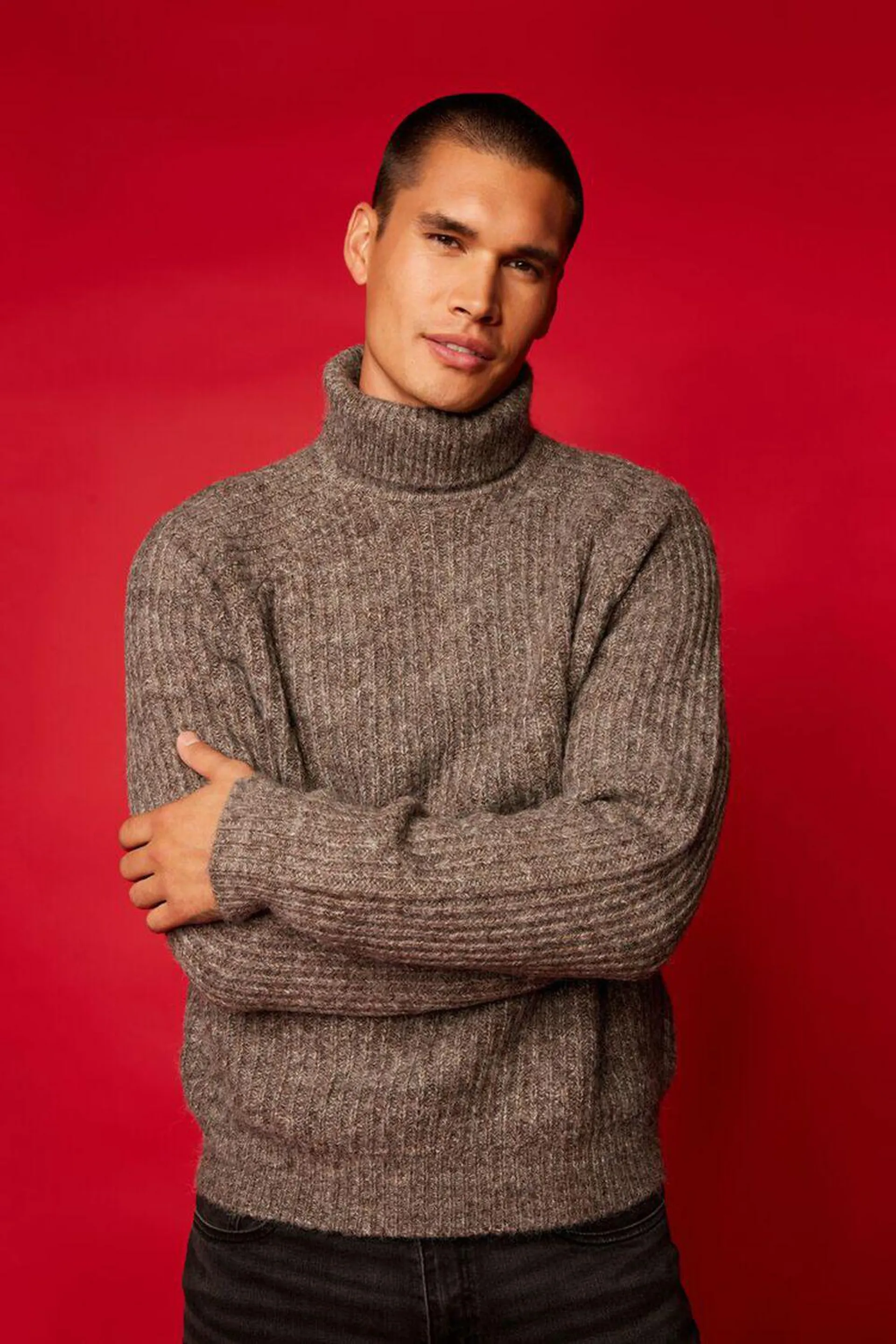 Turtleneck Raglan-Sleeve Sweater