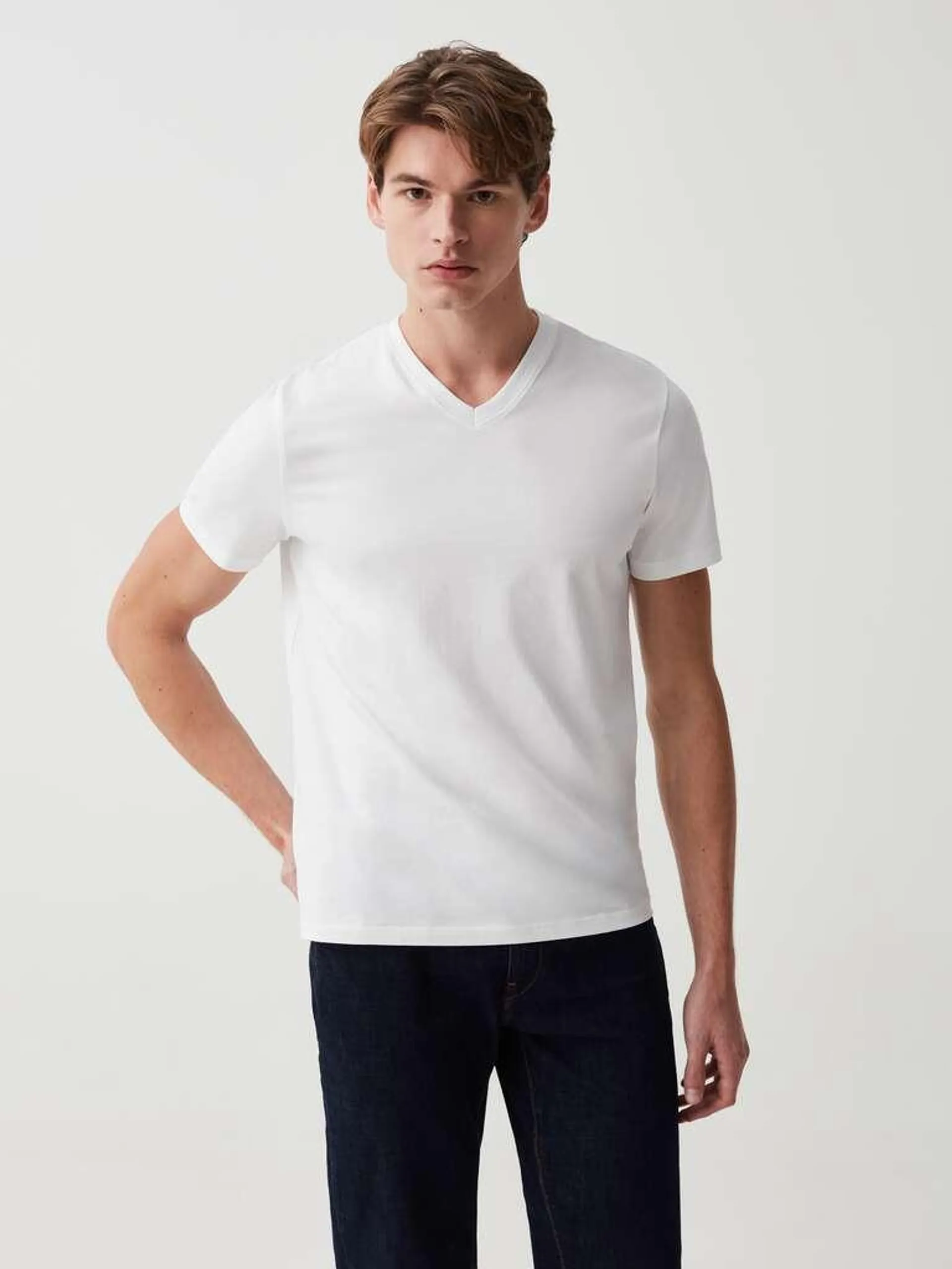 Optical White Organic cotton T-shirt with V neck