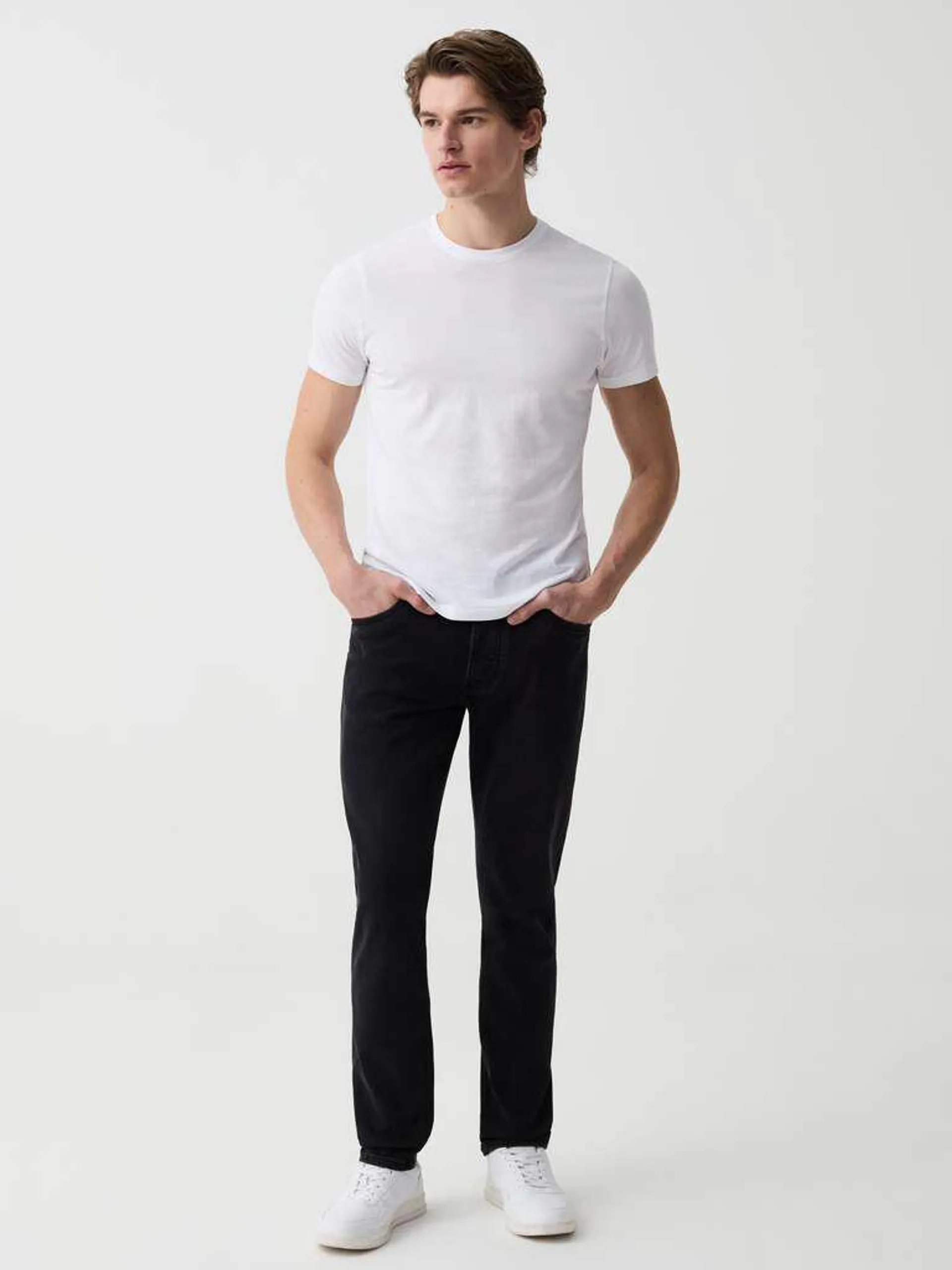 Black Slim-fit jeans with discolouring