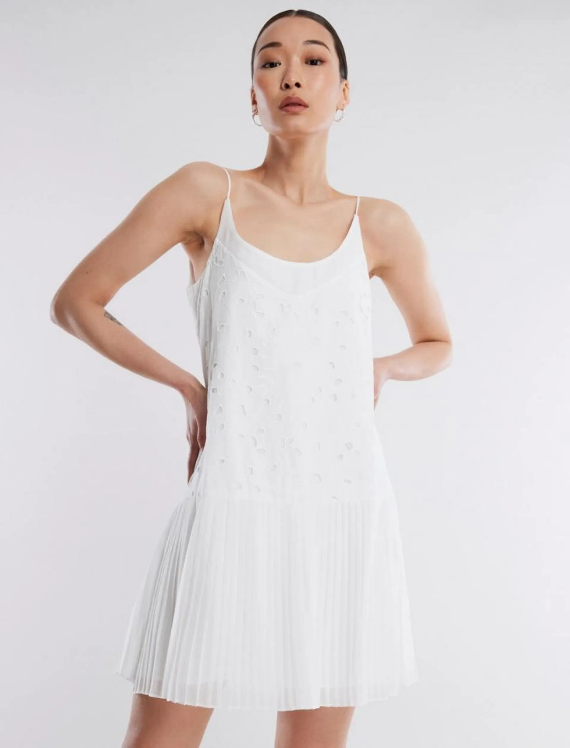 Minivestido BCBGMAXAZRIA Guthrie Eyelet Branco | QITNP-0376