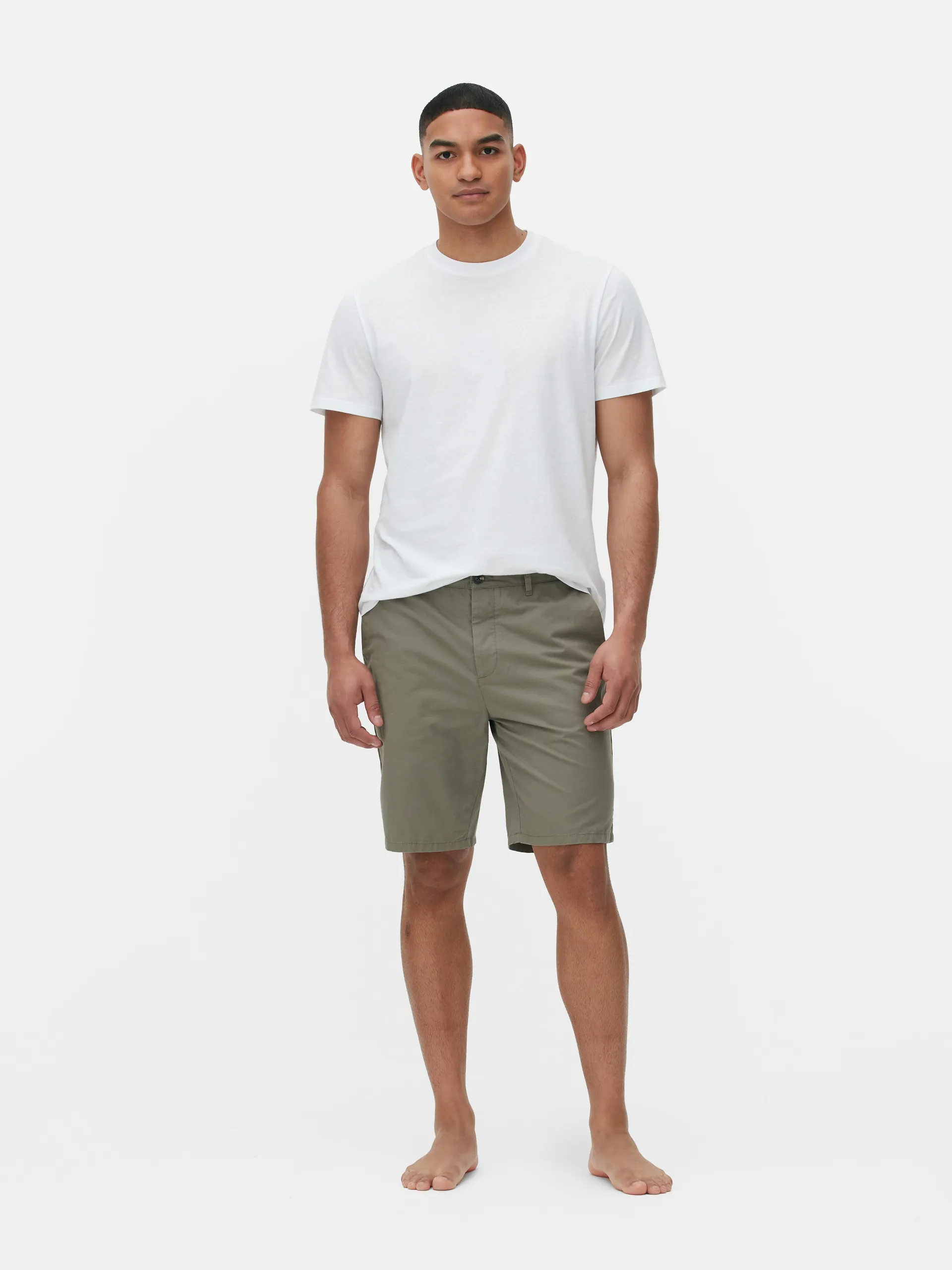 Klassische Chino-Shorts