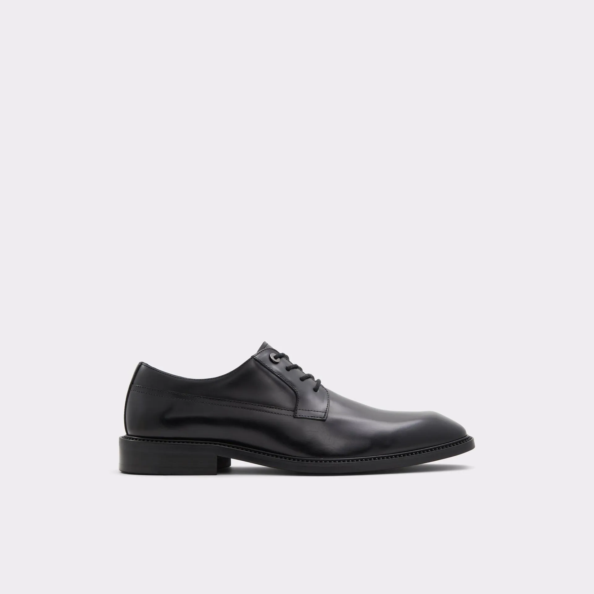 Sapatos clássicos em pele preto - BOYARD
