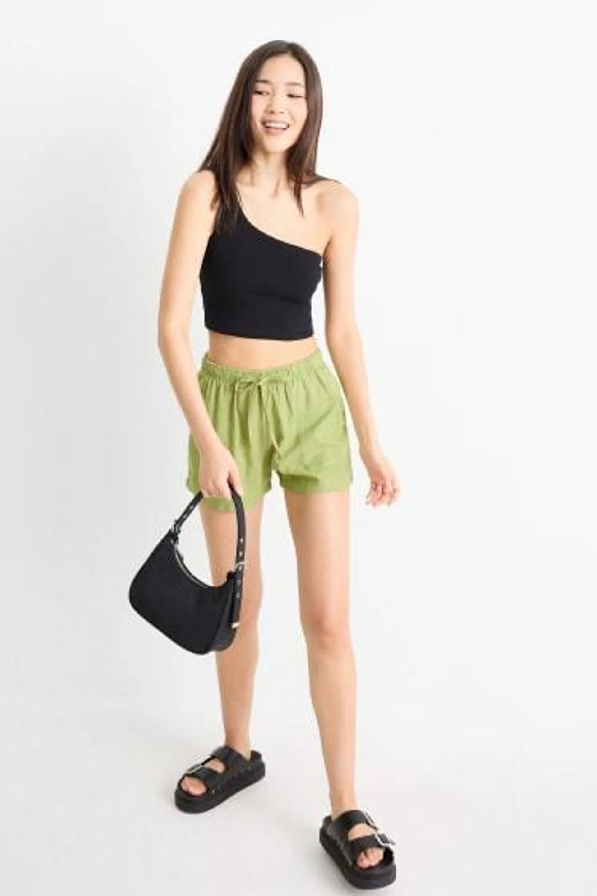 Shorts - mid-rise waist - linen blend