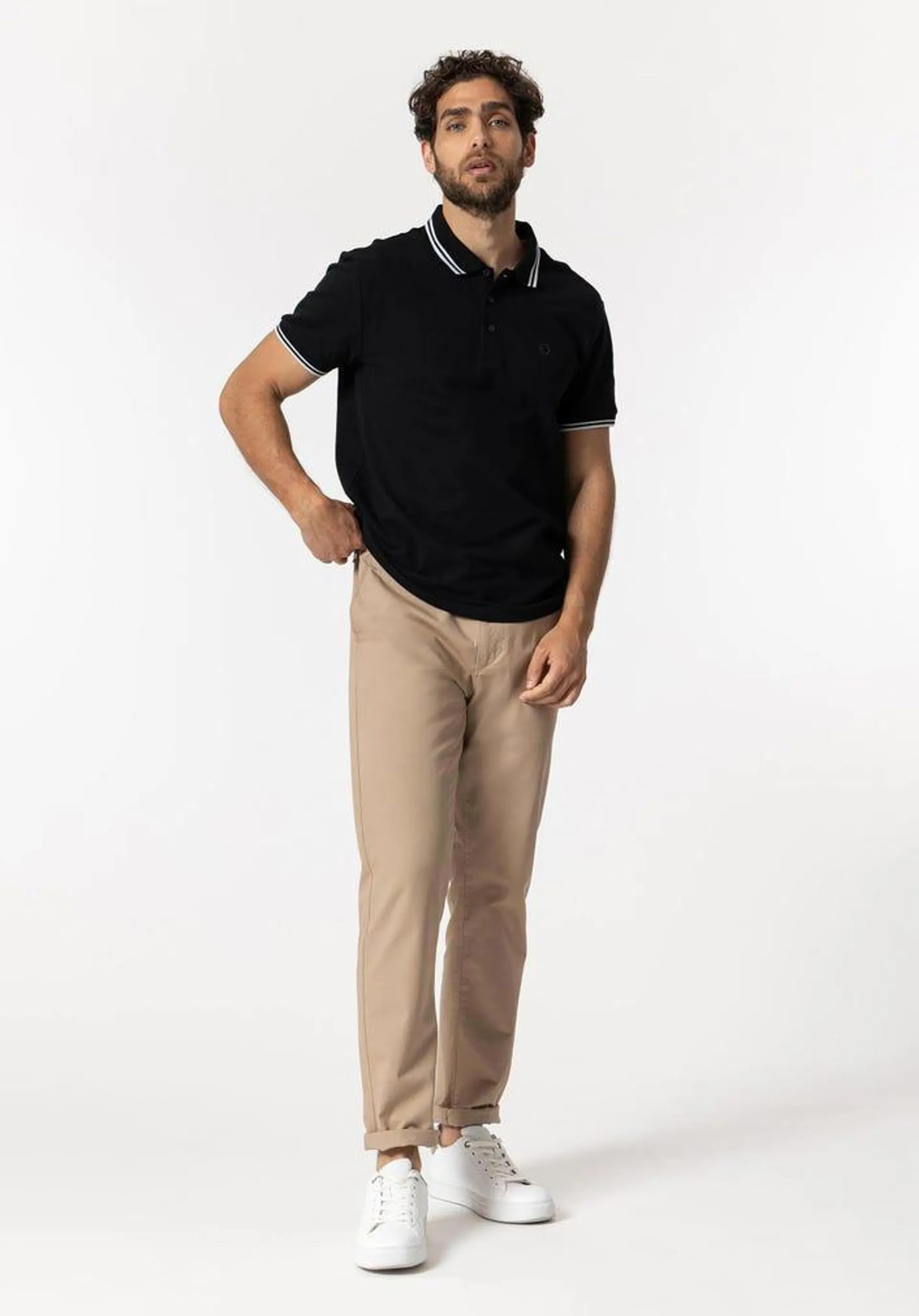 Calças Chino Tapered Fit