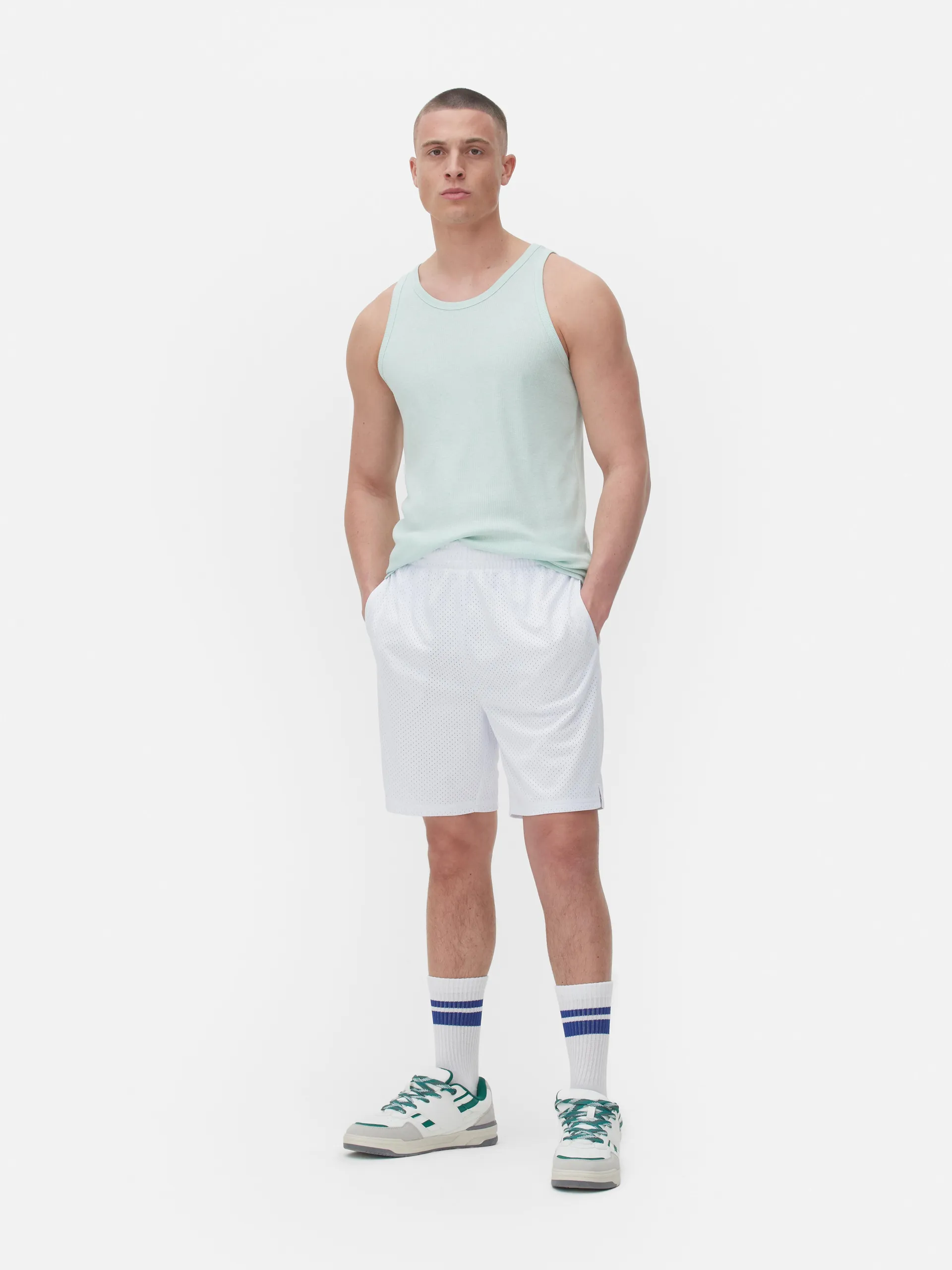 Essentials Boxershorts mit Netzstoff