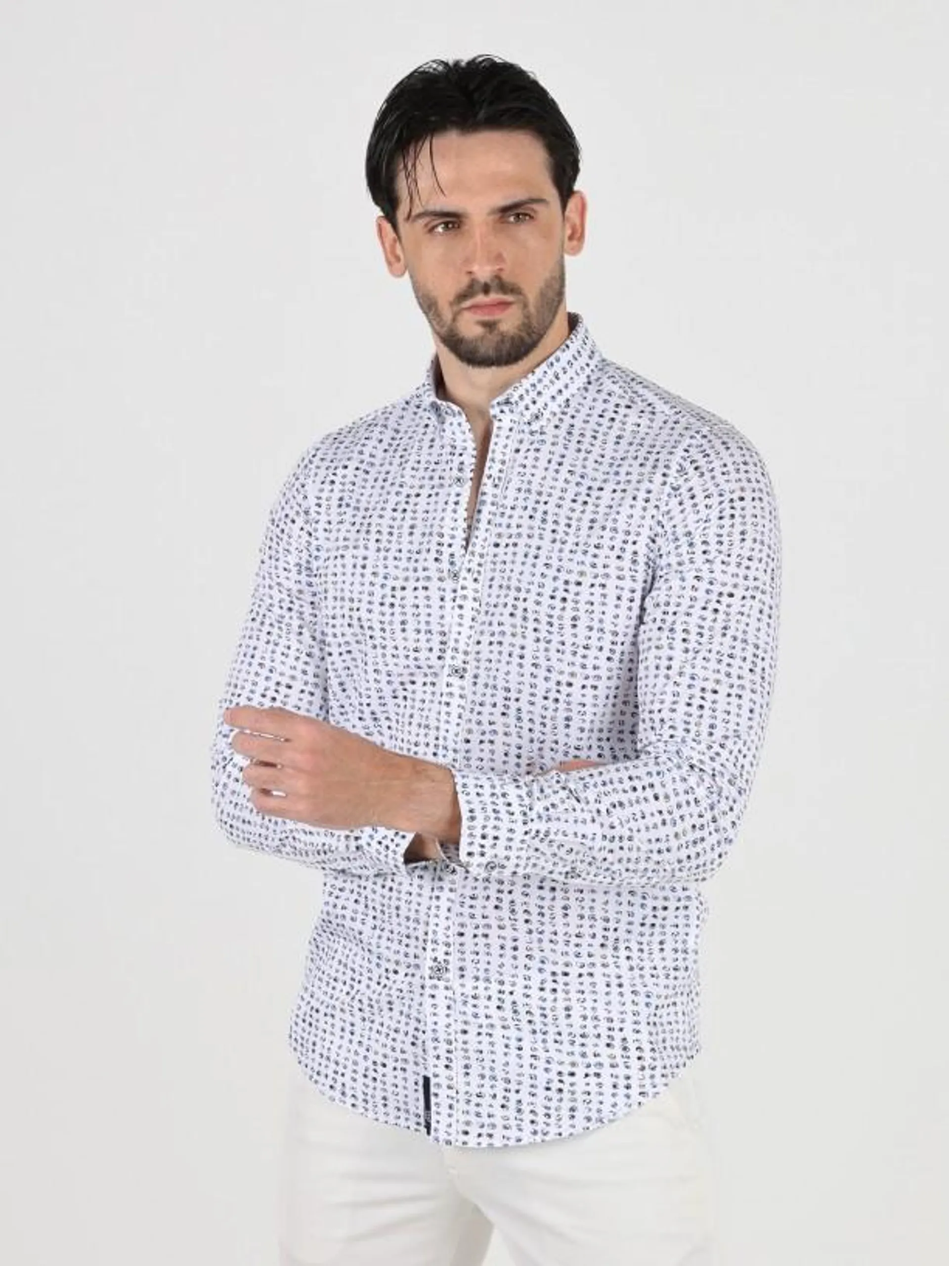 Camisa casual com padrão slim fit