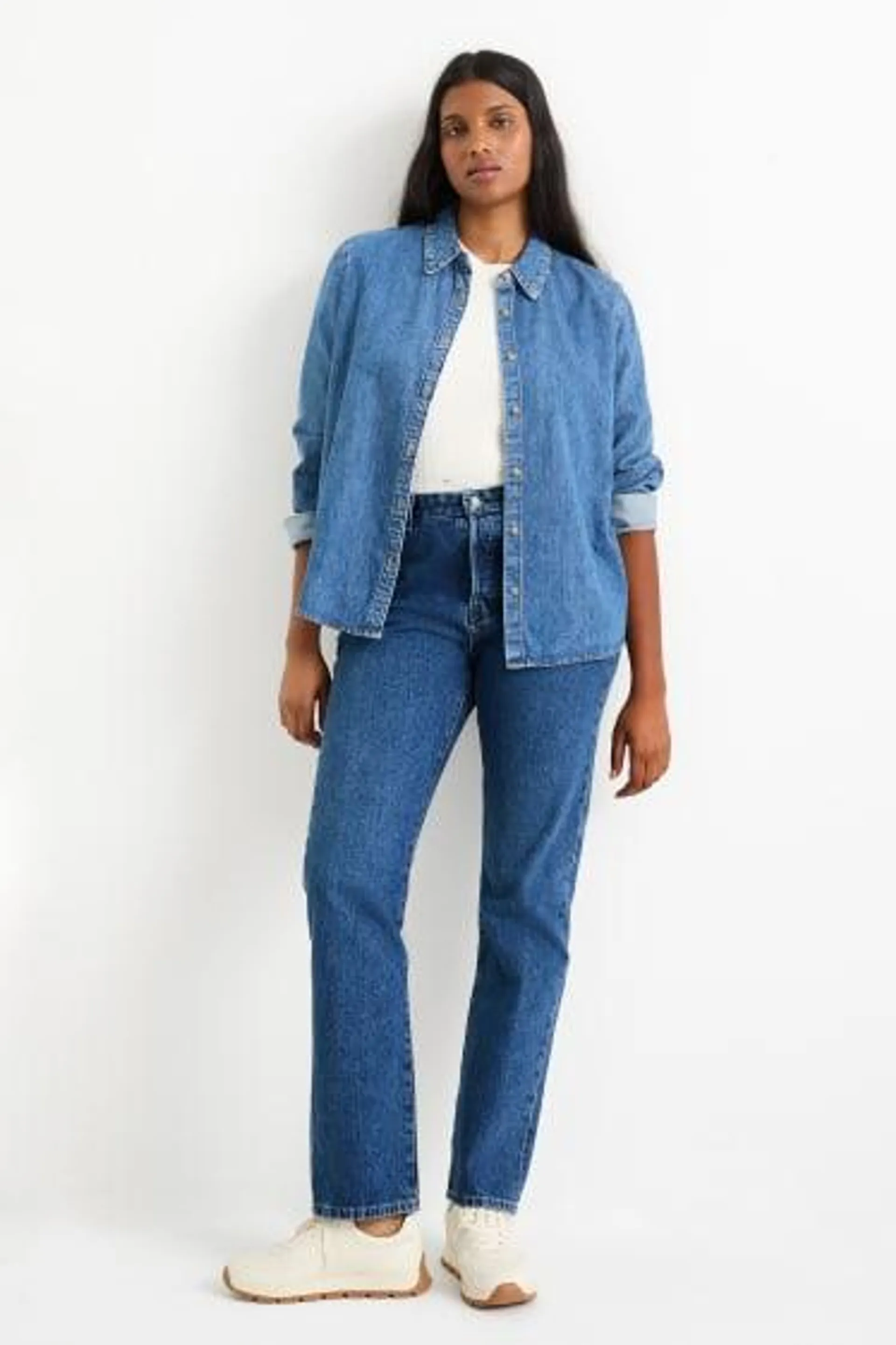 Vintage straight jeans - high-rise waist