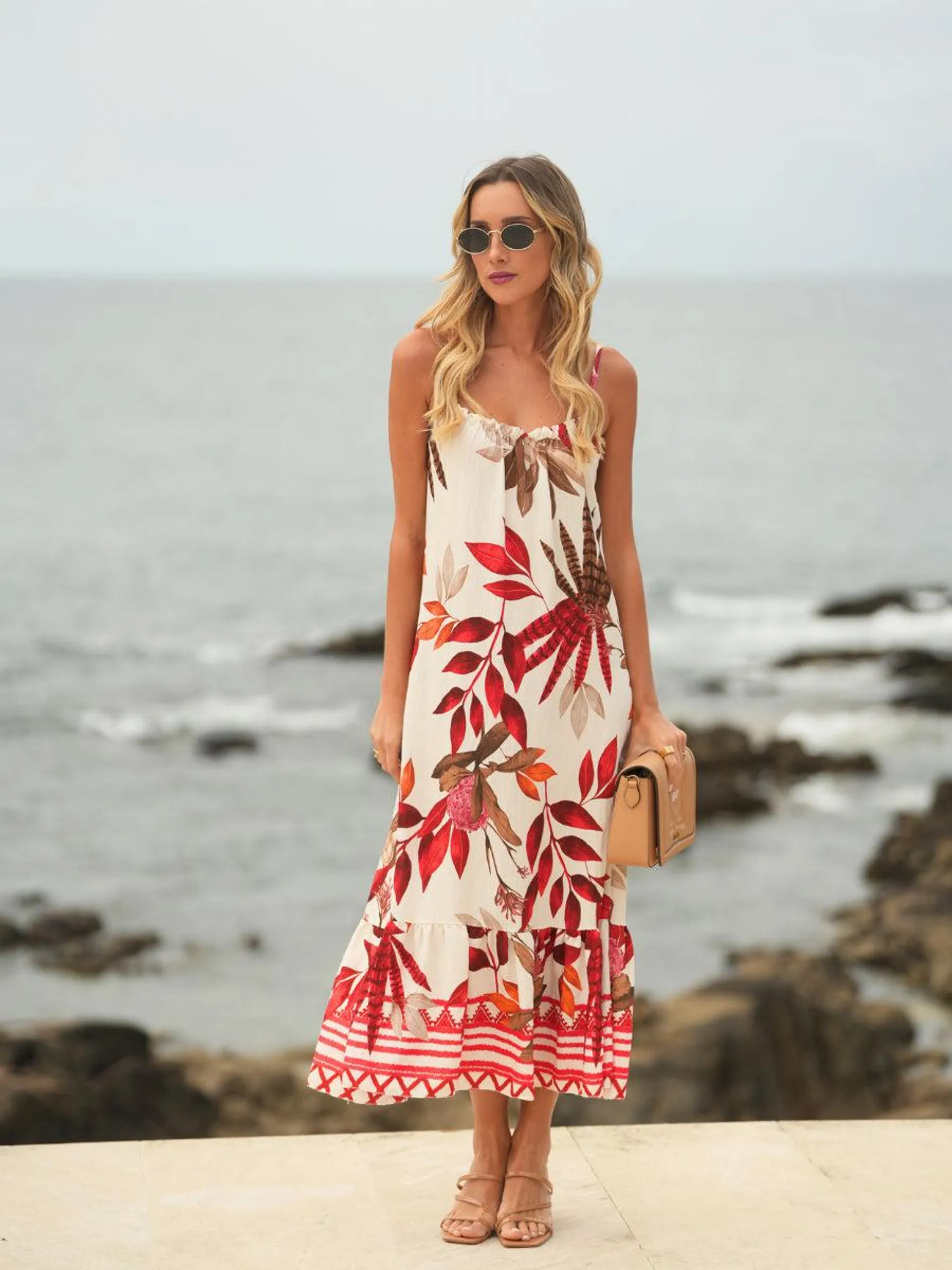 Vestido estampado tropical