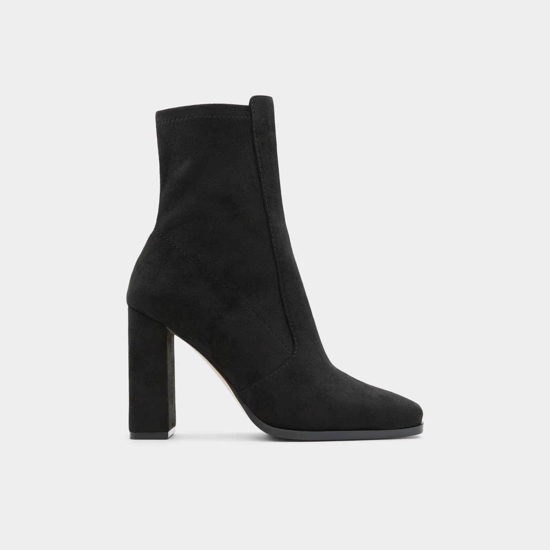 Botins em preto, salto em bloco - AUDRELLA