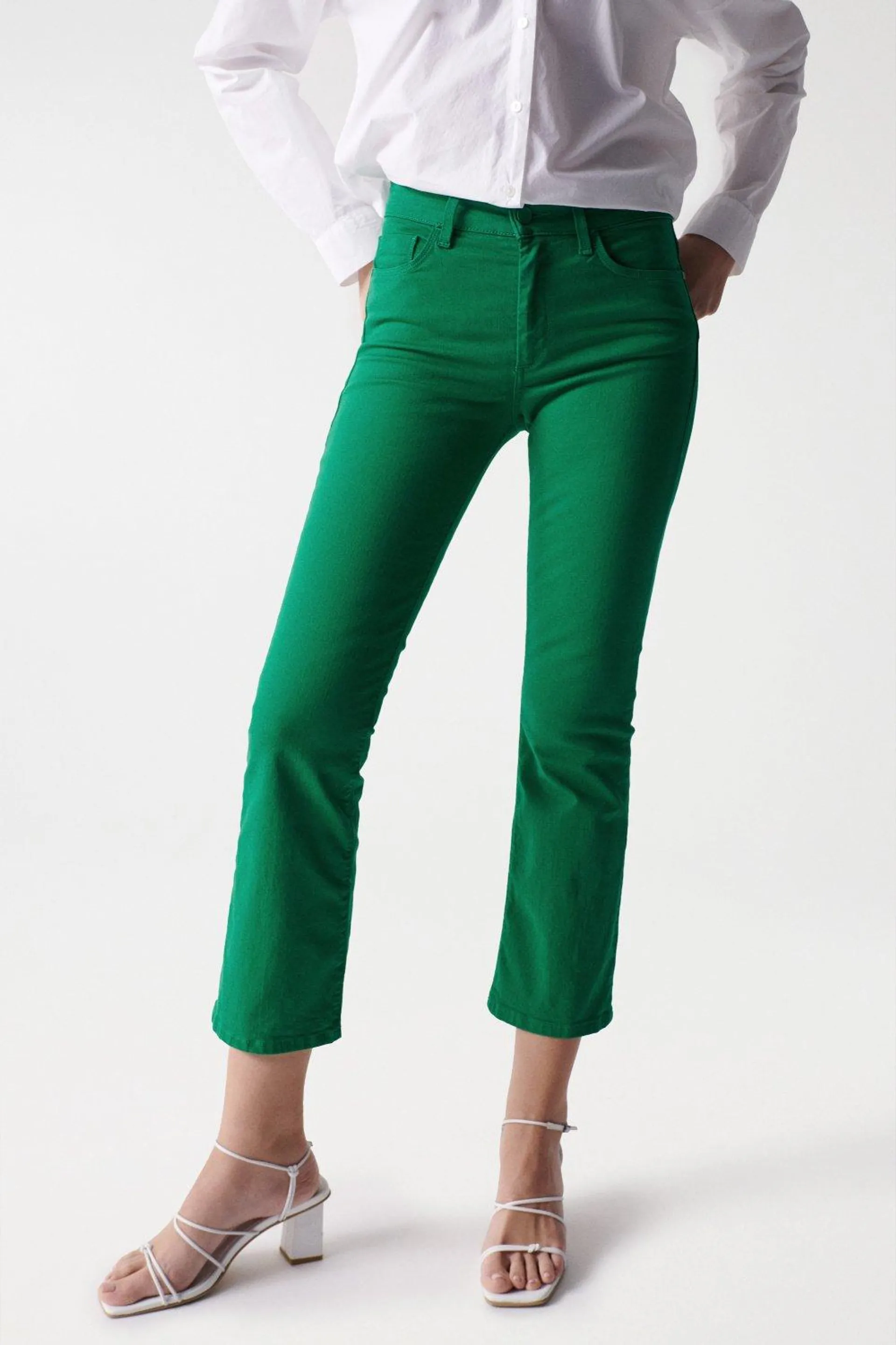 JEANS DESTINY PUSH UP VERDE CROPPED FLARE