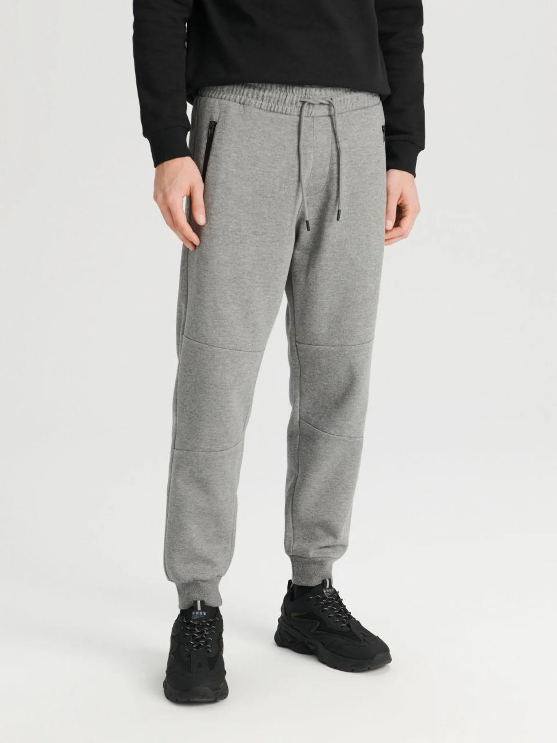 Pantaloni sport jogger