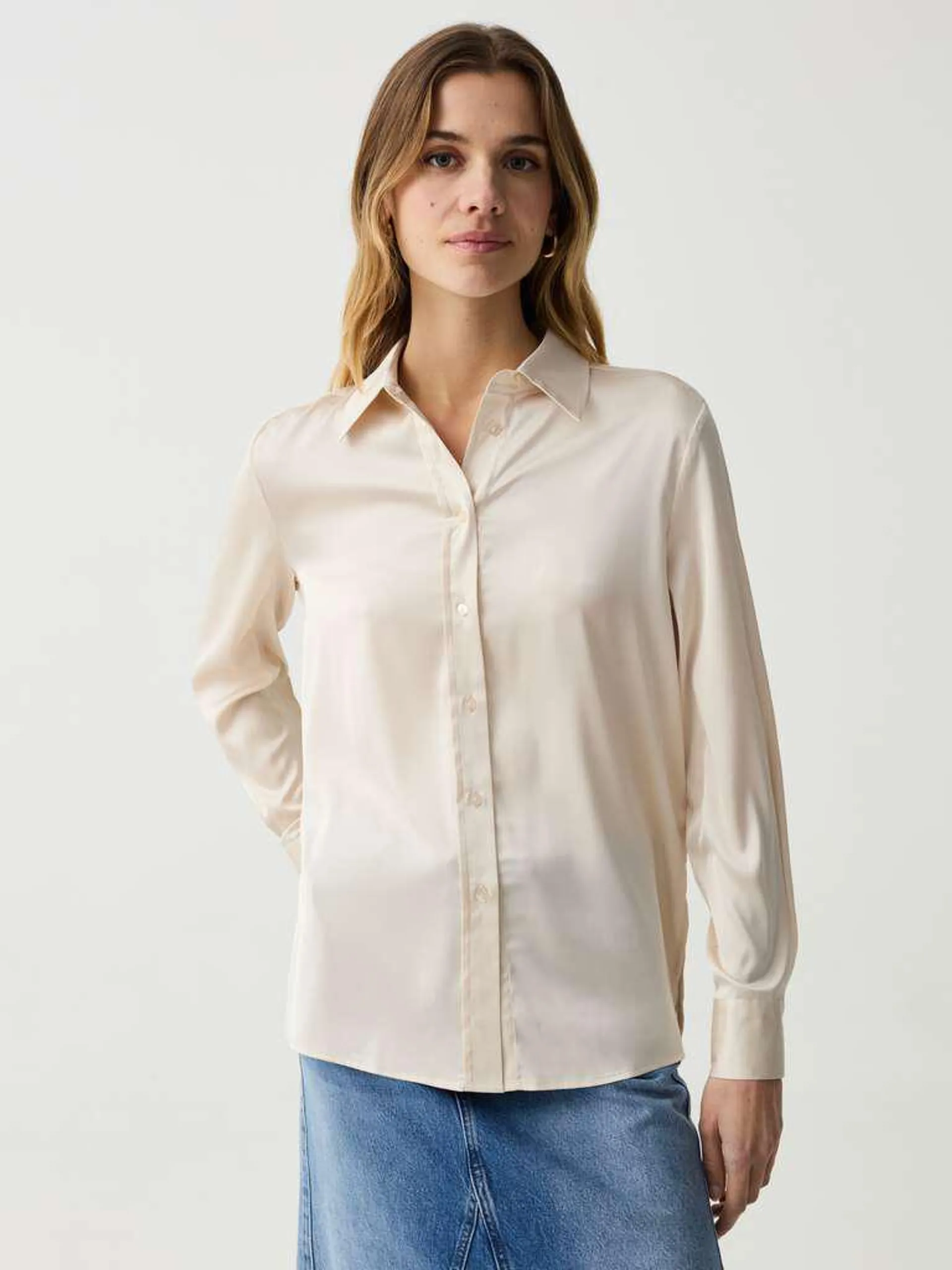 Satin shirt with splits Blanc ivoire