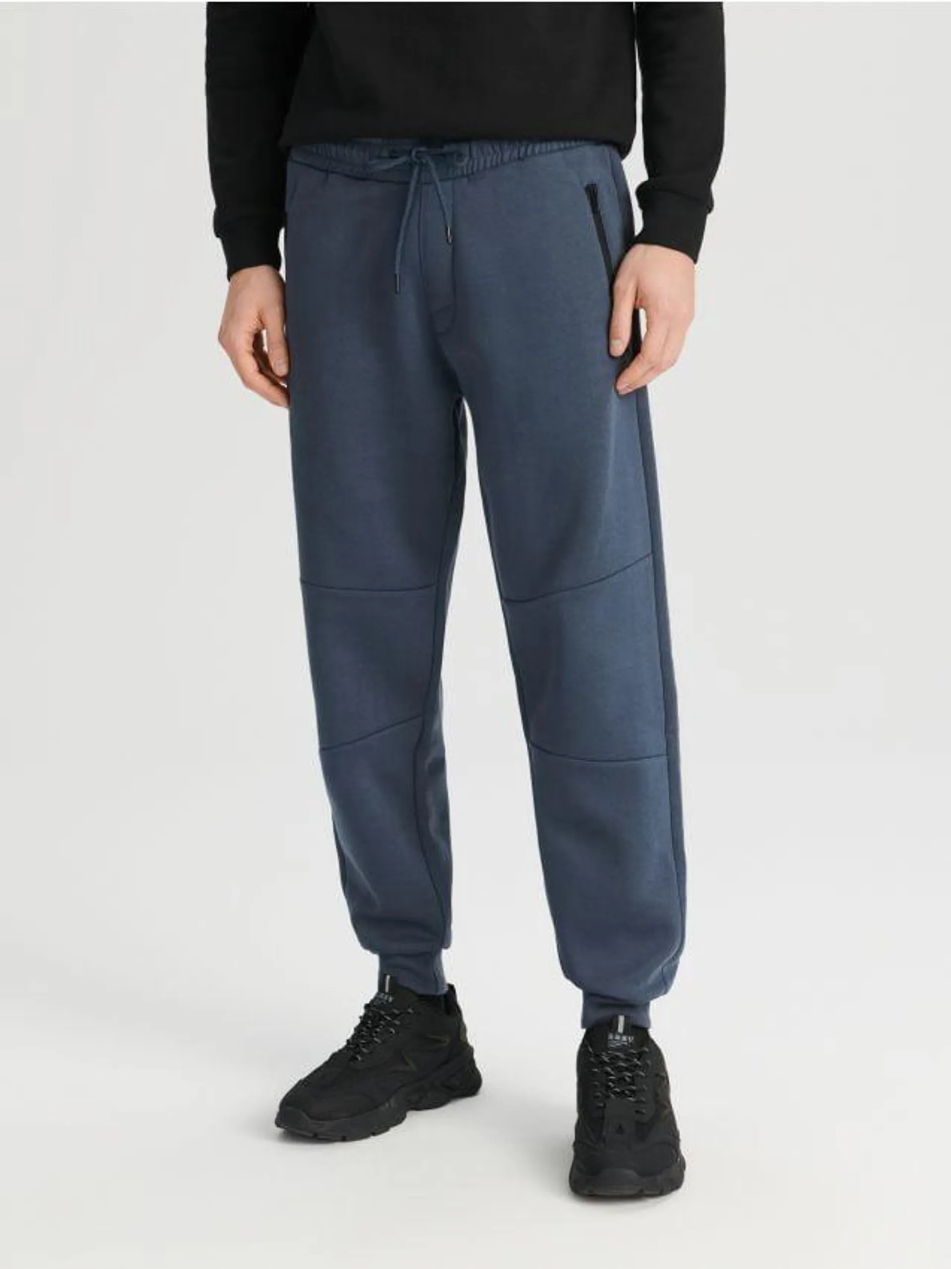 Pantaloni sport jogger