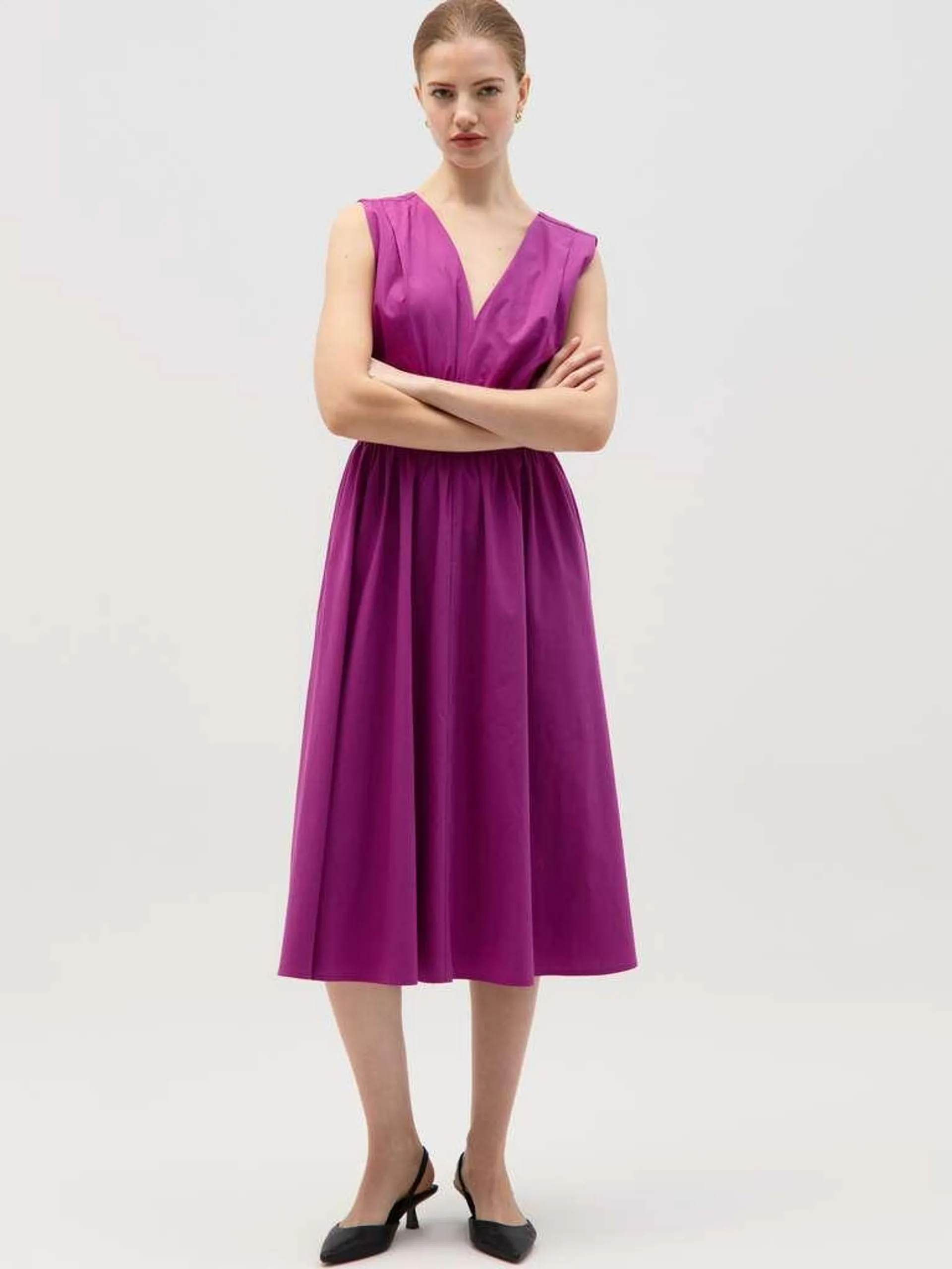 Midi dress with V neck Violet royal