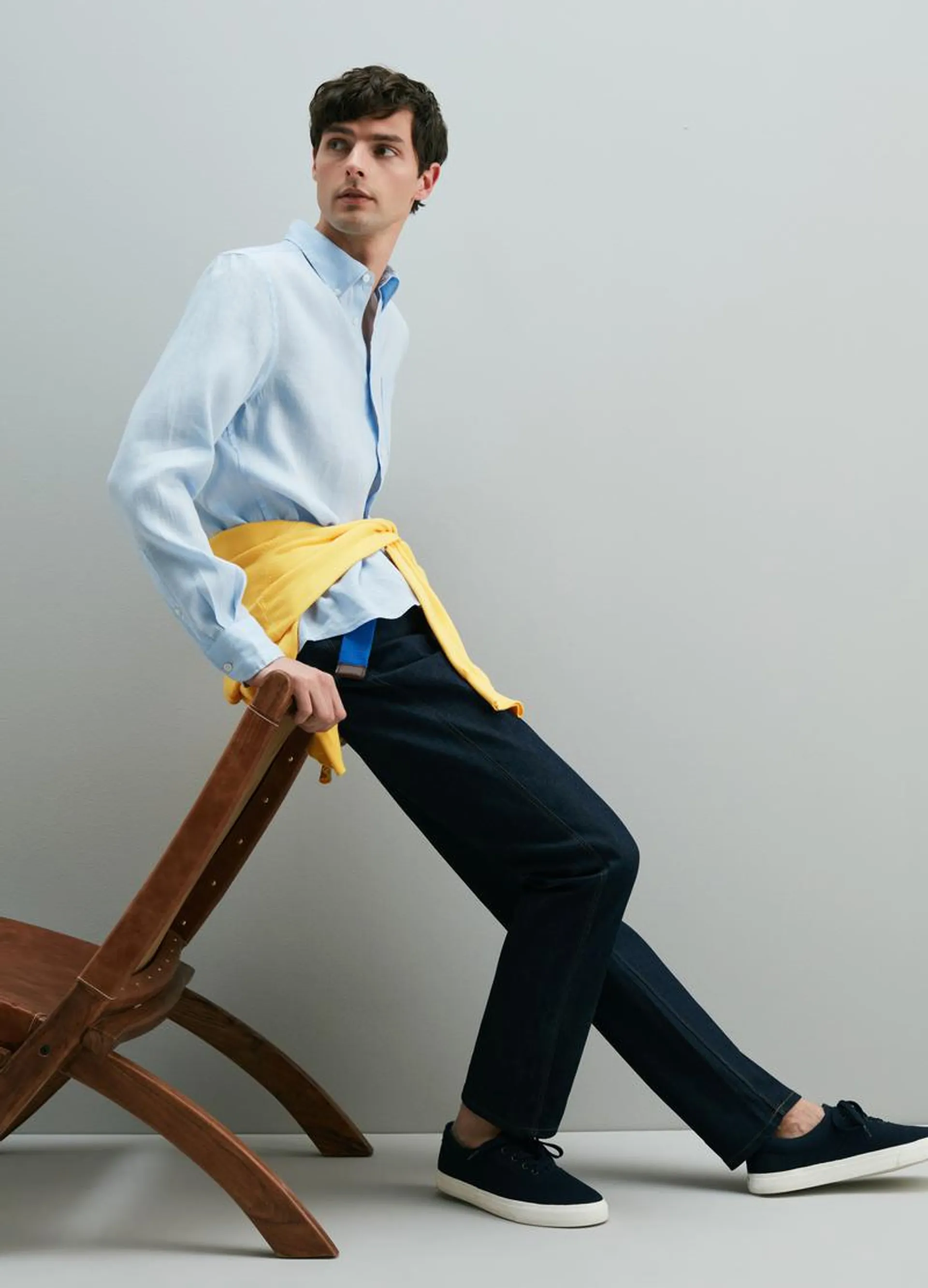 PIOMBO shirt with button-down collar and pocket