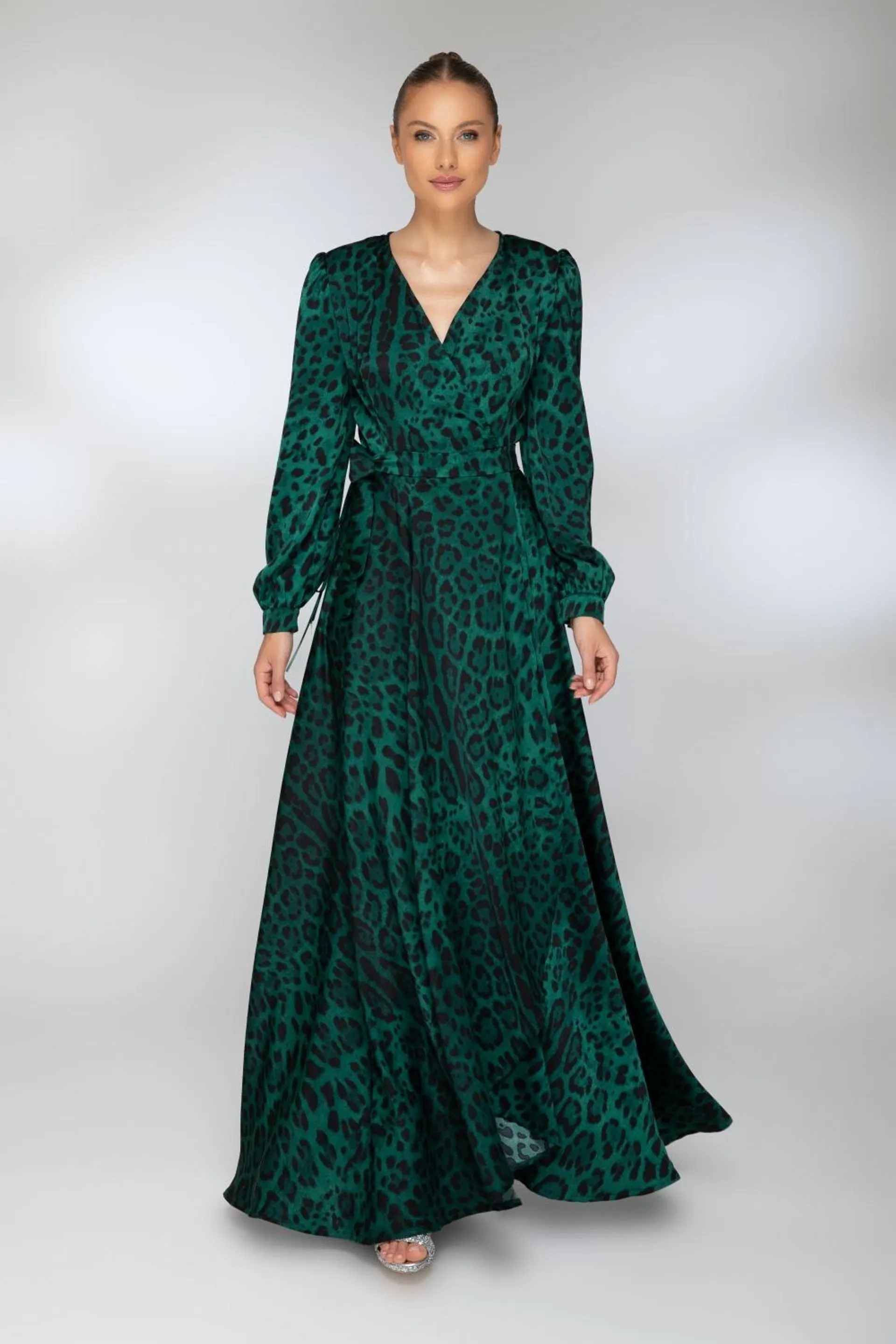 Rochie lunga verde petrecuta animal print