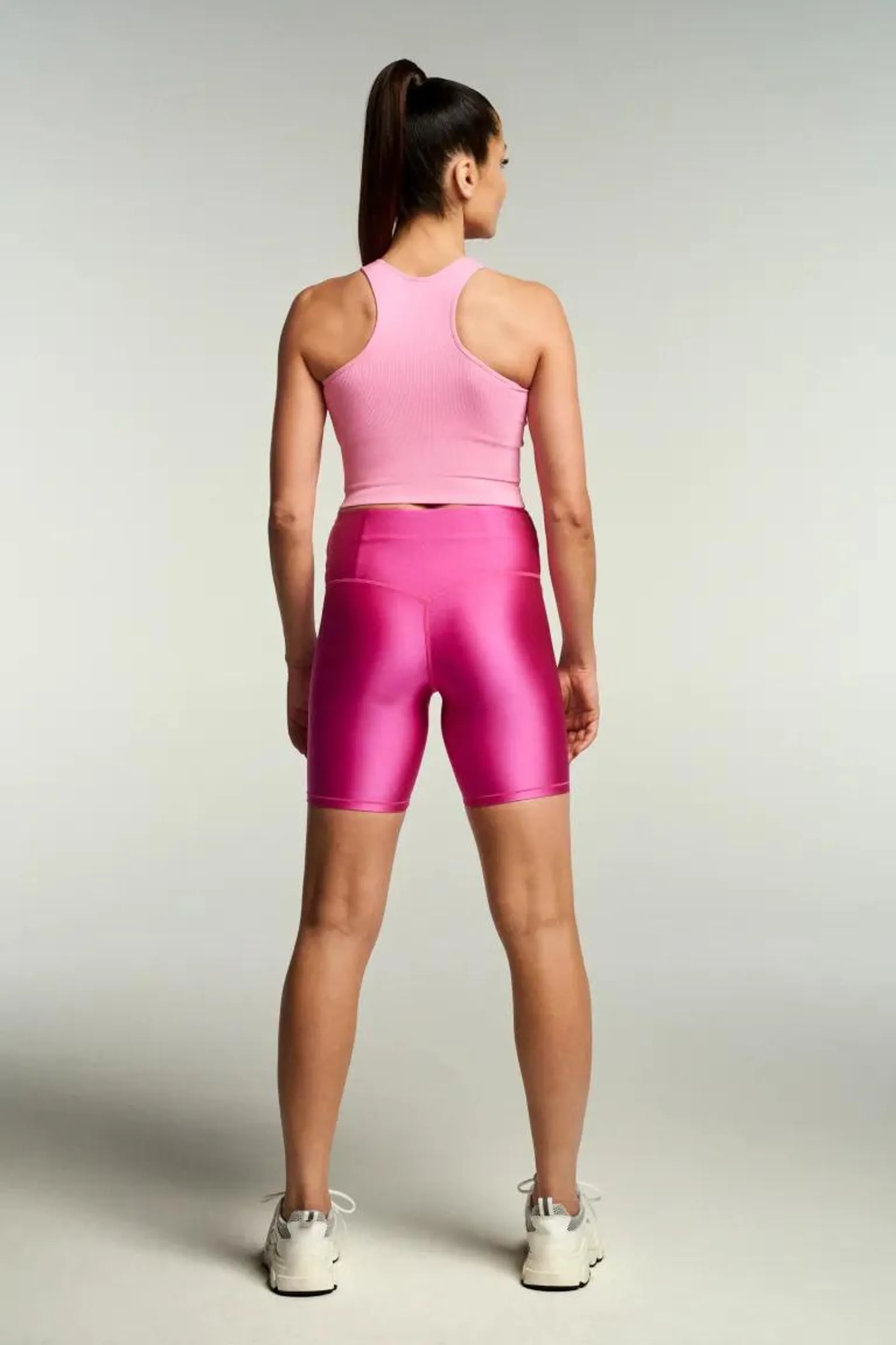 Pantaloni scurți DryMove™ High Shine