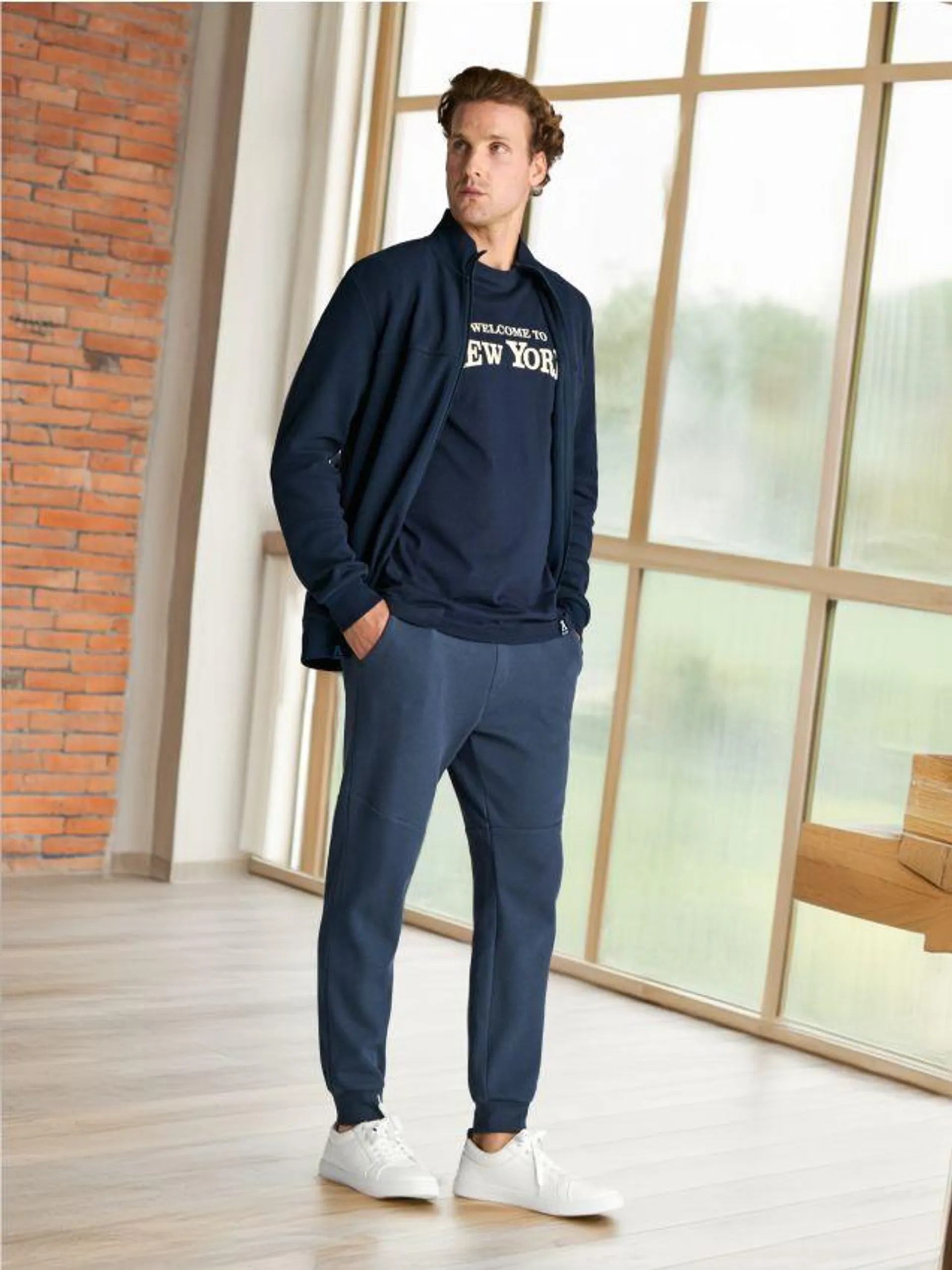 Pantaloni sport