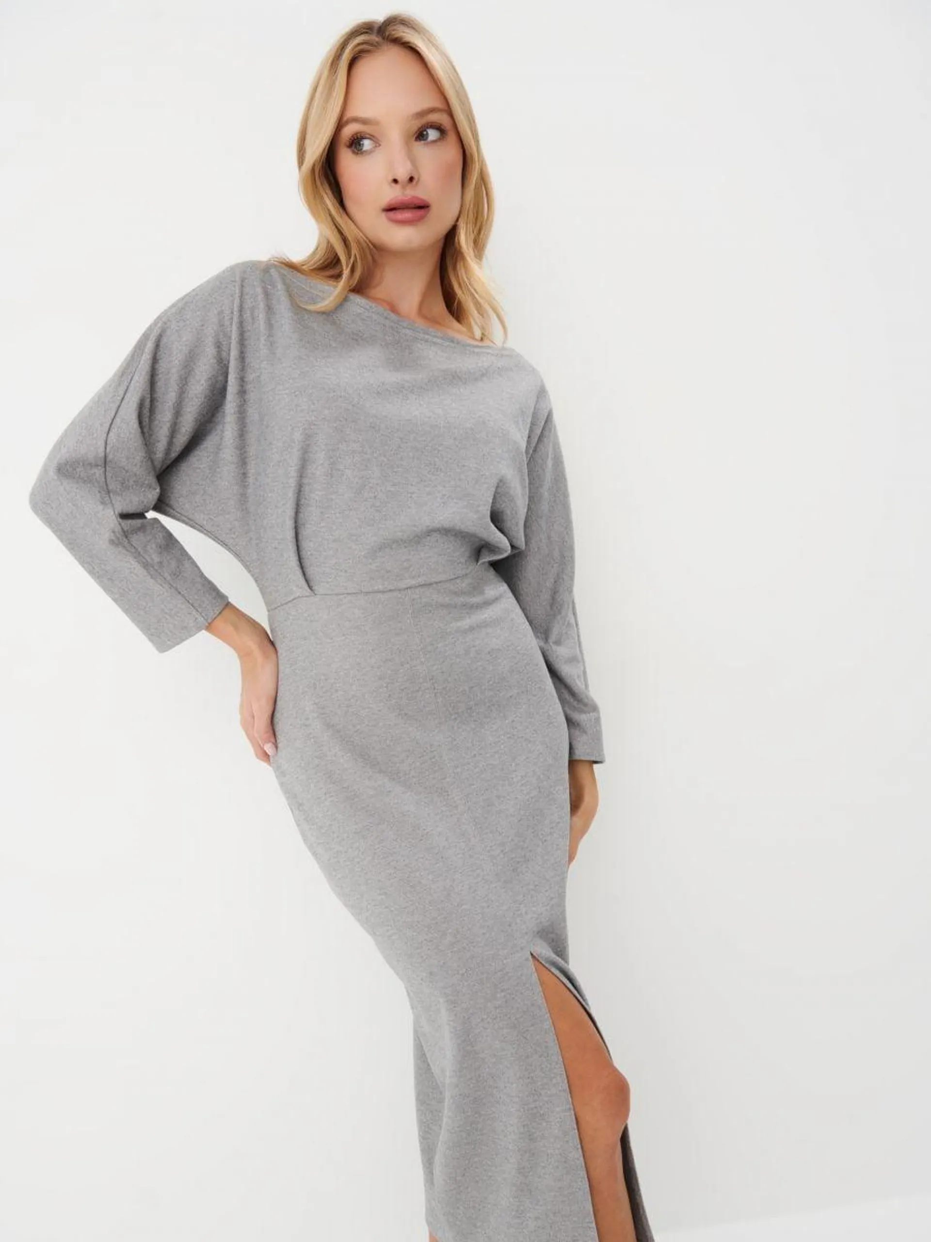 Rochie tricotată midi