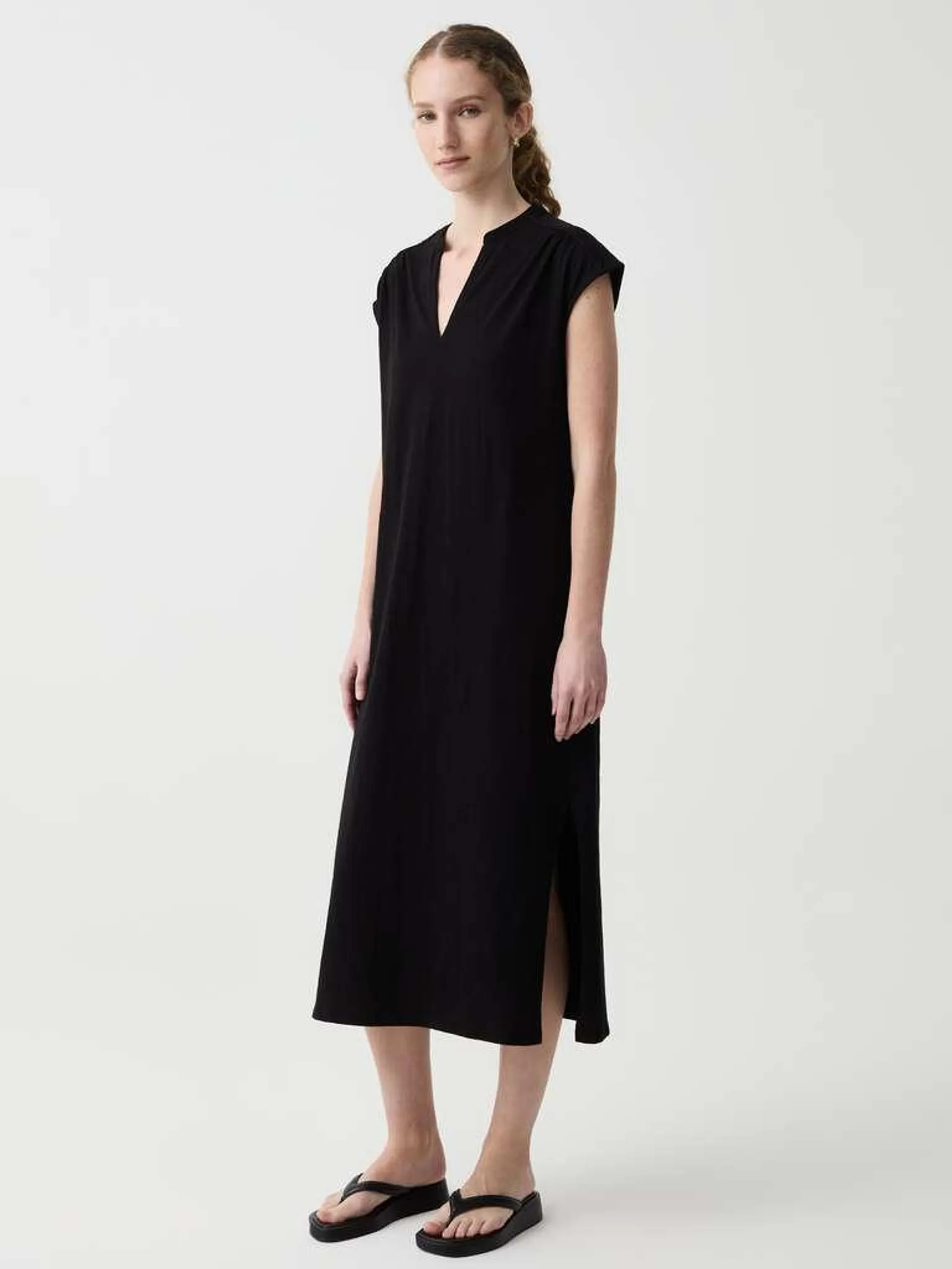 Black Essential long dress with V-neck