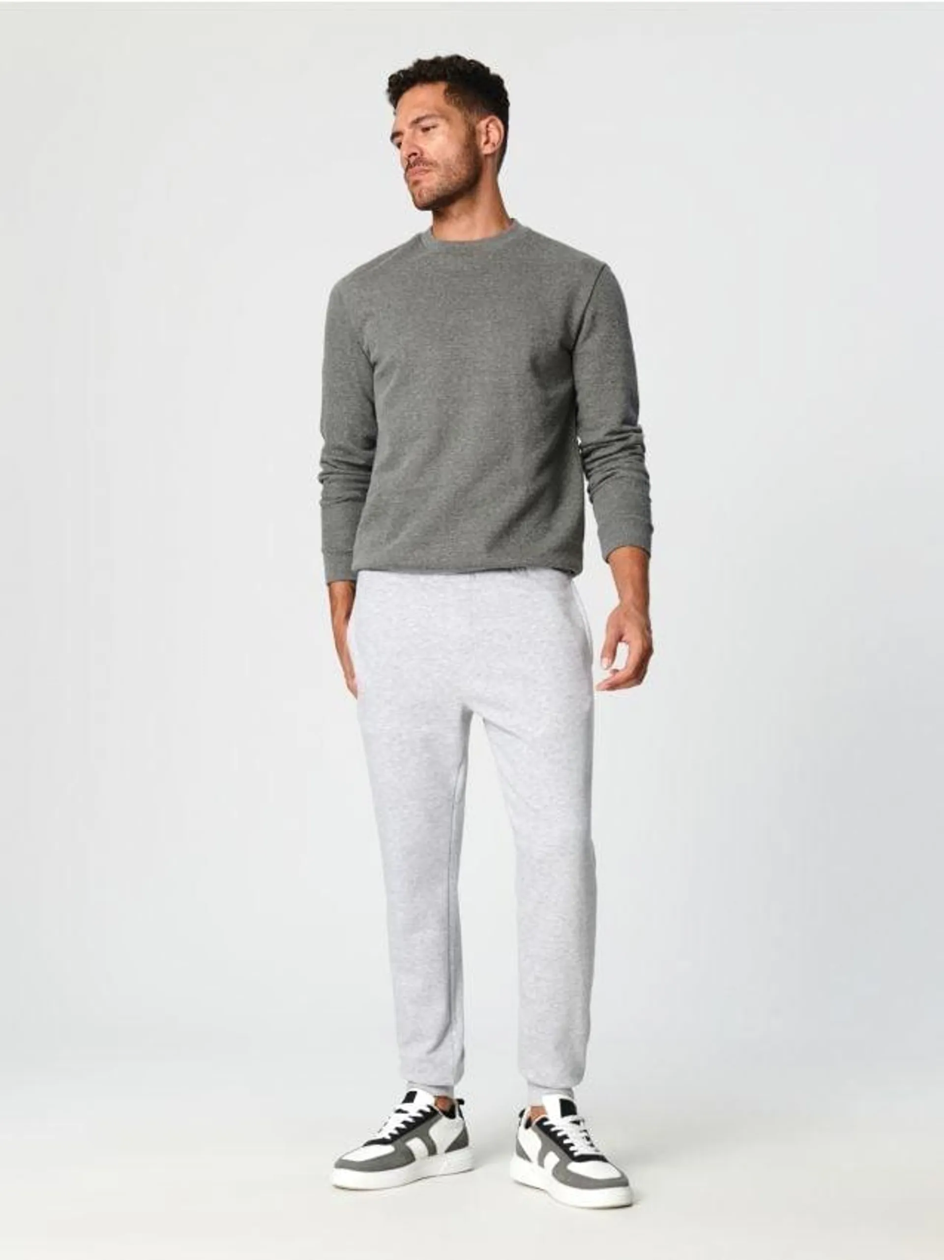 Pantaloni de trening slim jogger