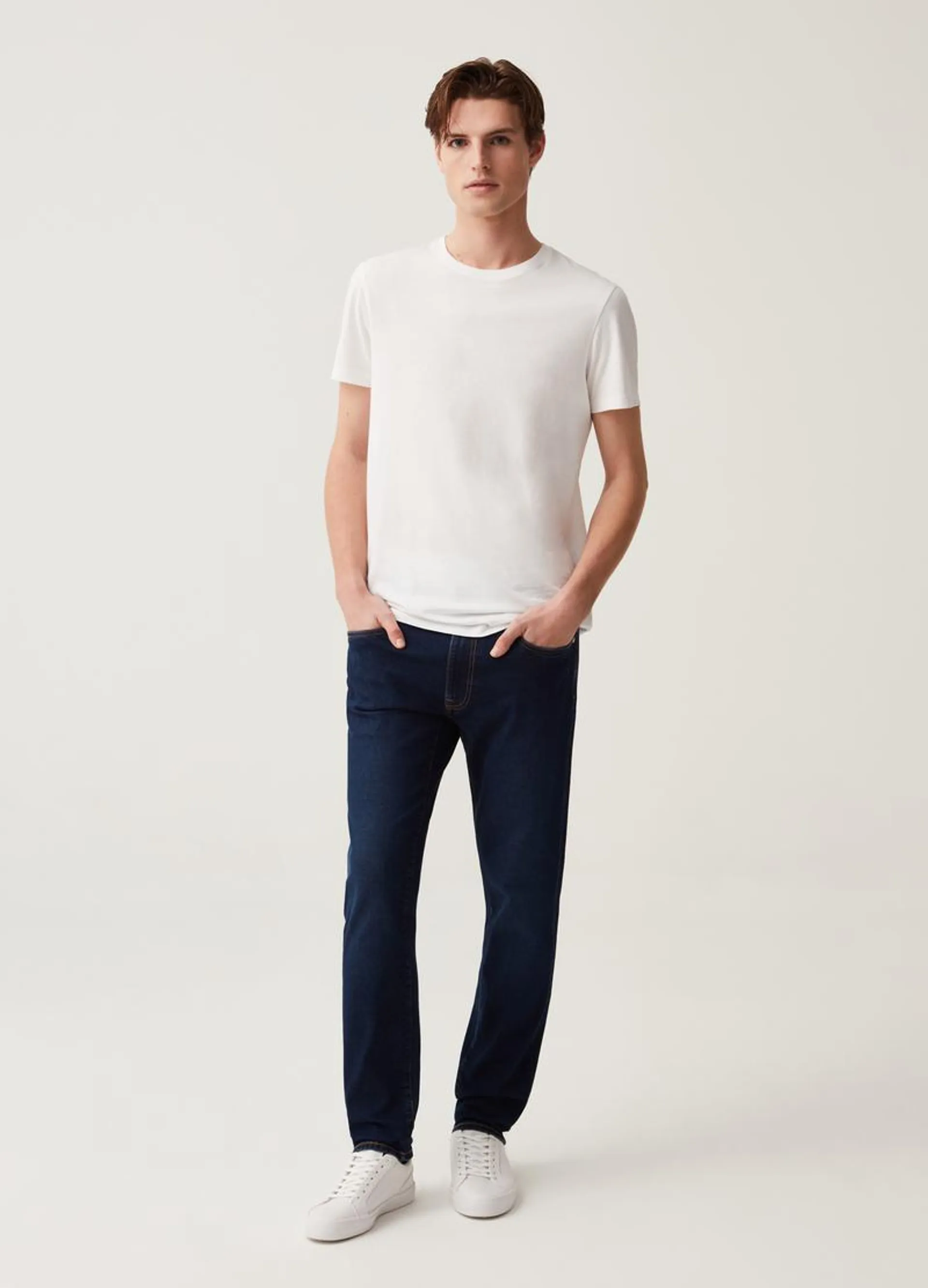 Slim-fit premium jeans