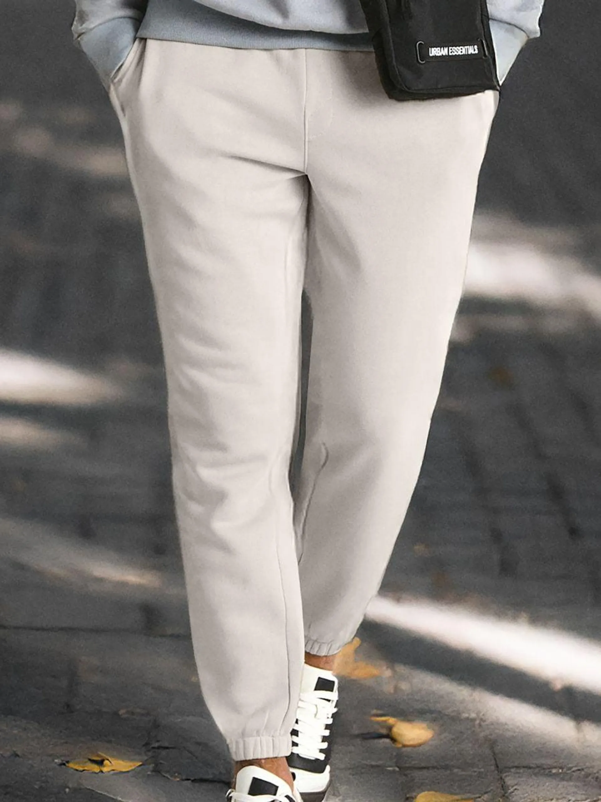 Pantaloni sport