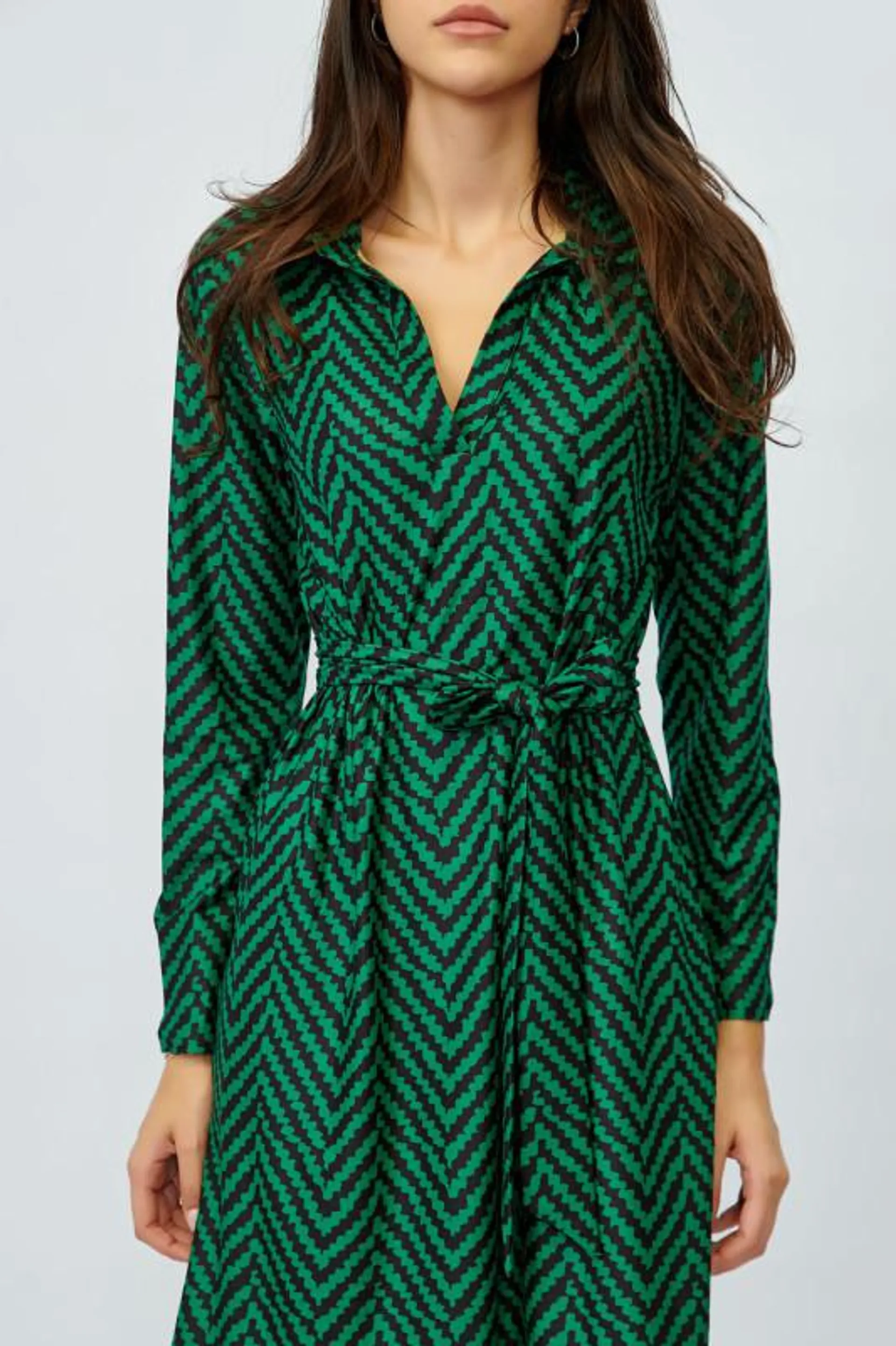 Rochie de zi din tricot verde cu cordon